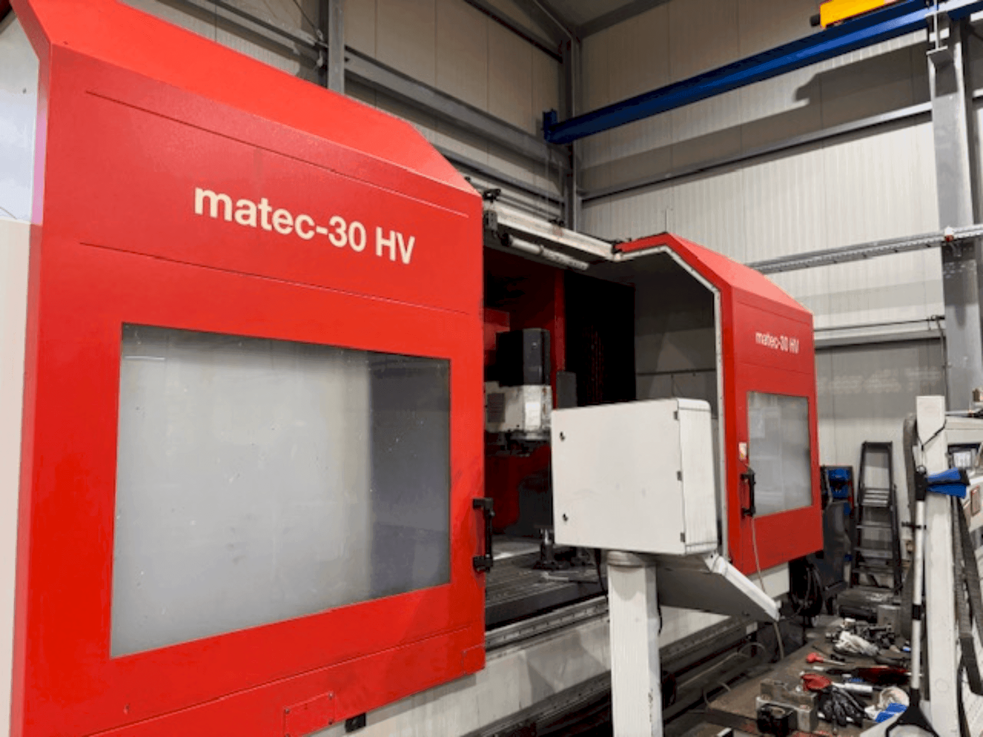 Вид станка Matec 30-HV спереди