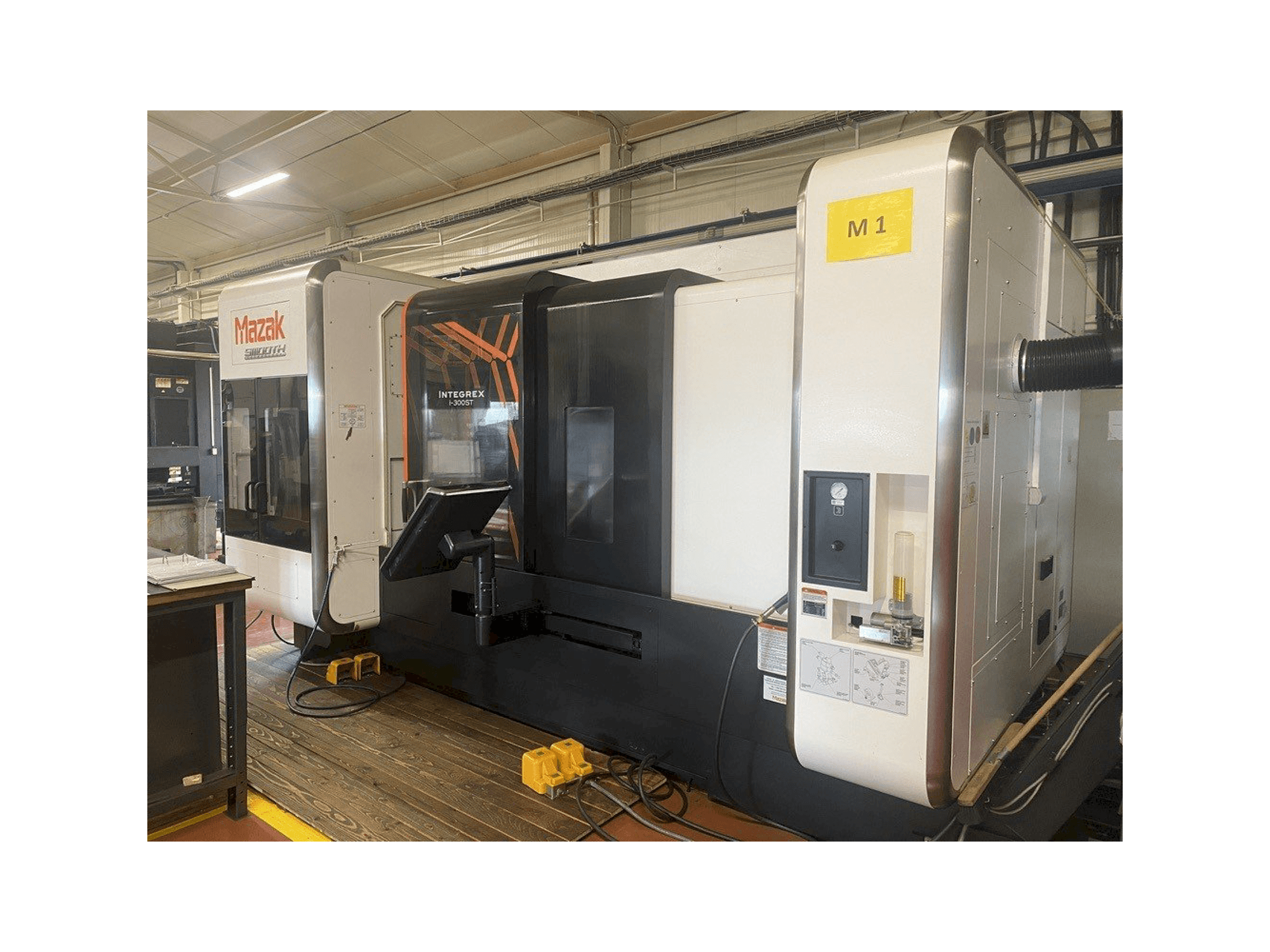 Вид станка Mazak INTEGREX i-300 ST спереди