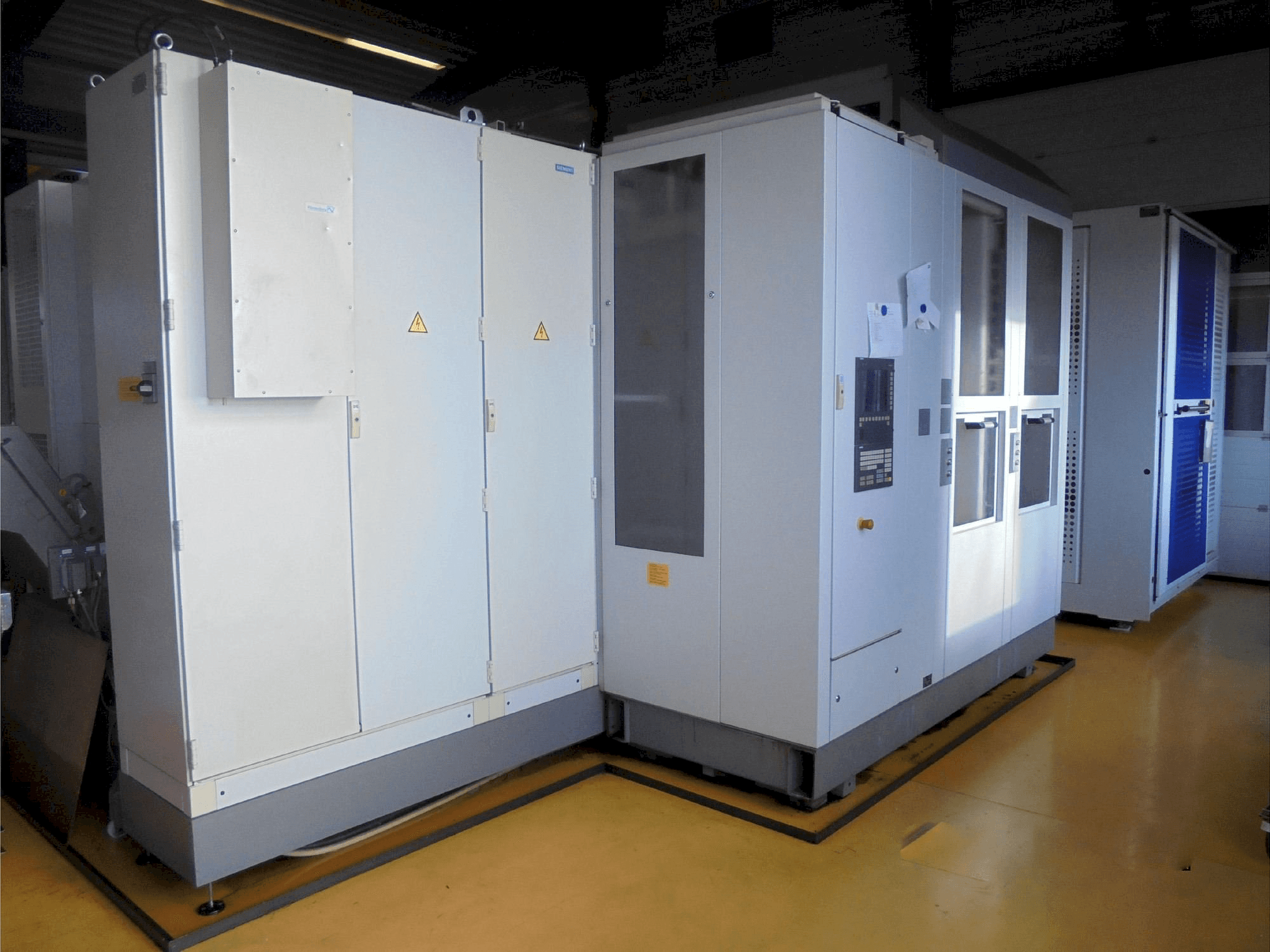 Вид станка Heckert HEC500D XXL спереди