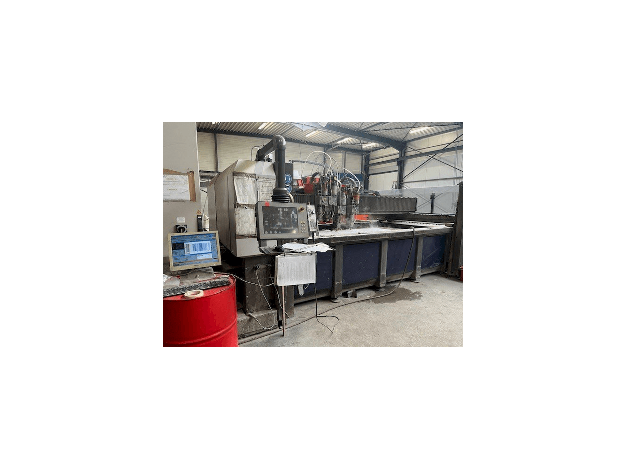 Вид станка Bystronic ByJet Pro 3015 спереди