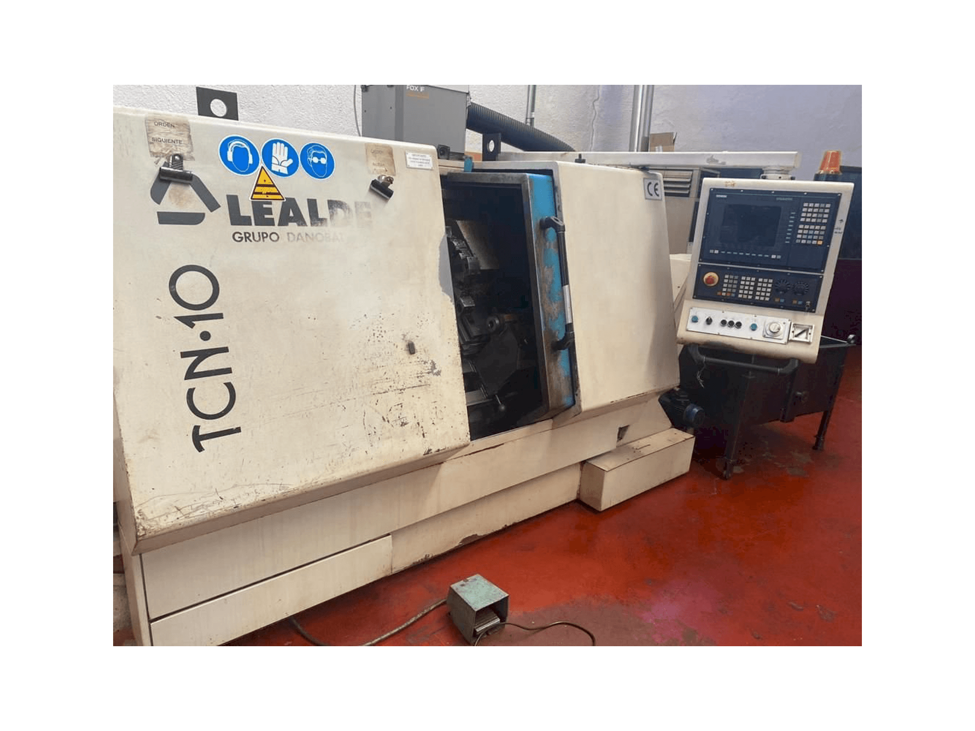 Вид станка Lealde TCN-10 спереди