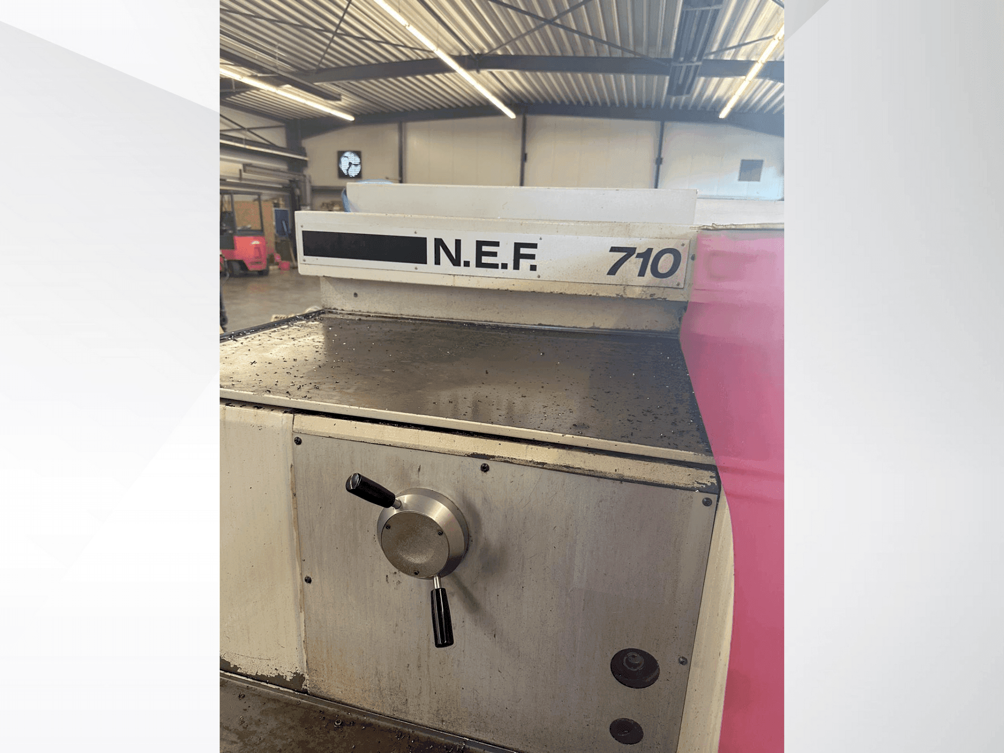 Вид станка Gildemeister Gildemeister NEF 710 спереди