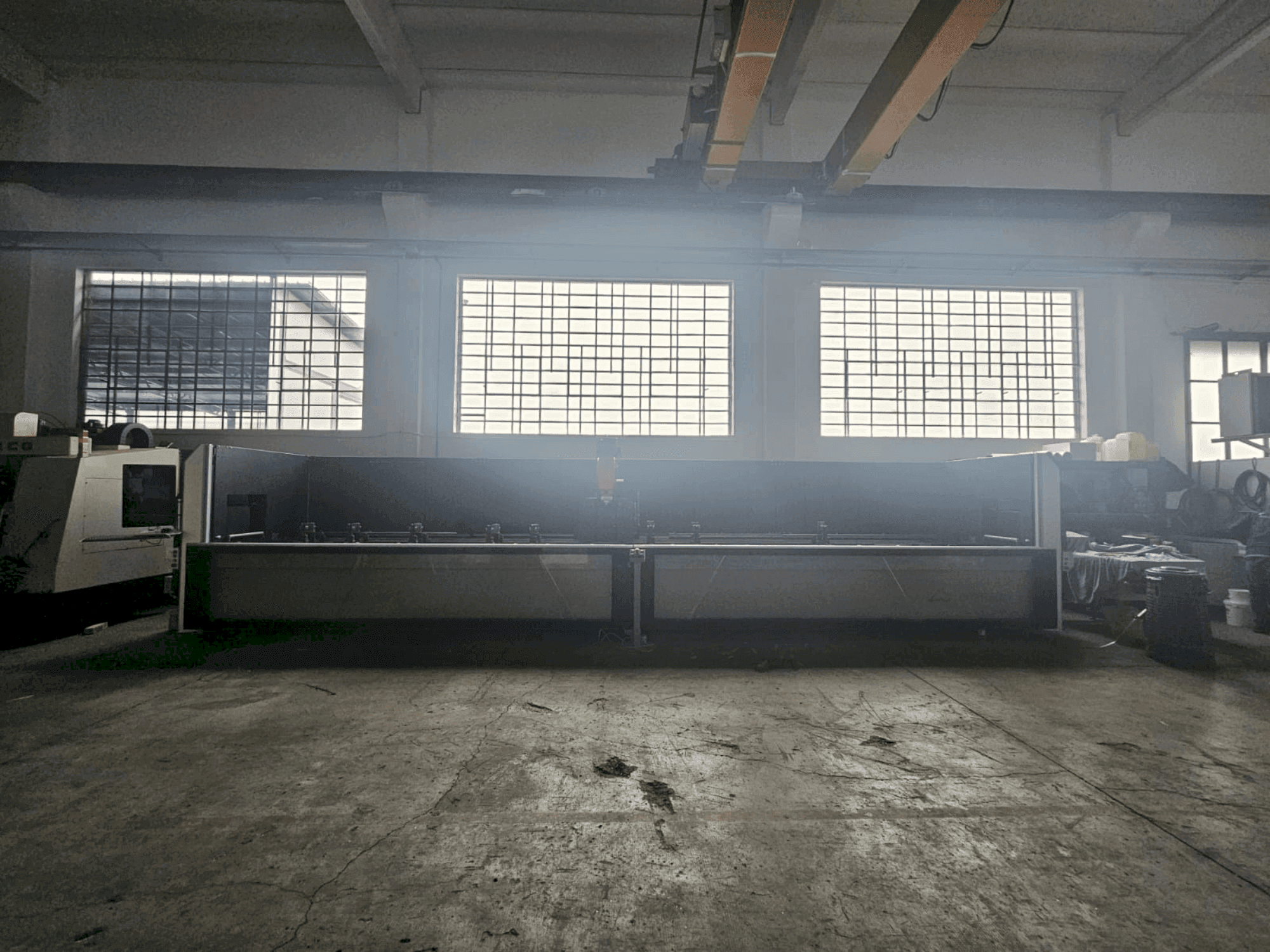 Вид станка Emmegi COMET X6 спереди