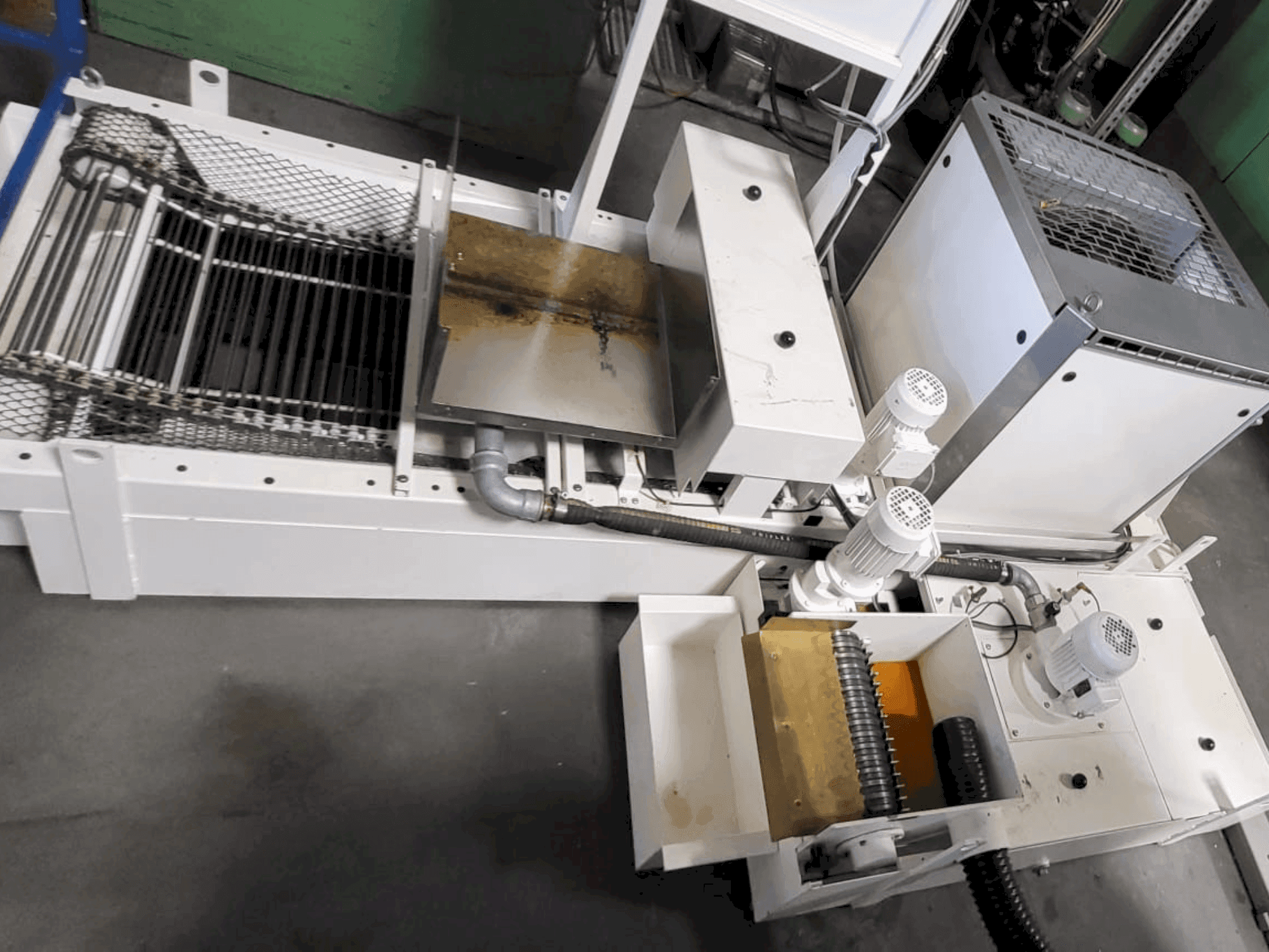 Вид станка VOUMARD VM 110 CNC T спереди