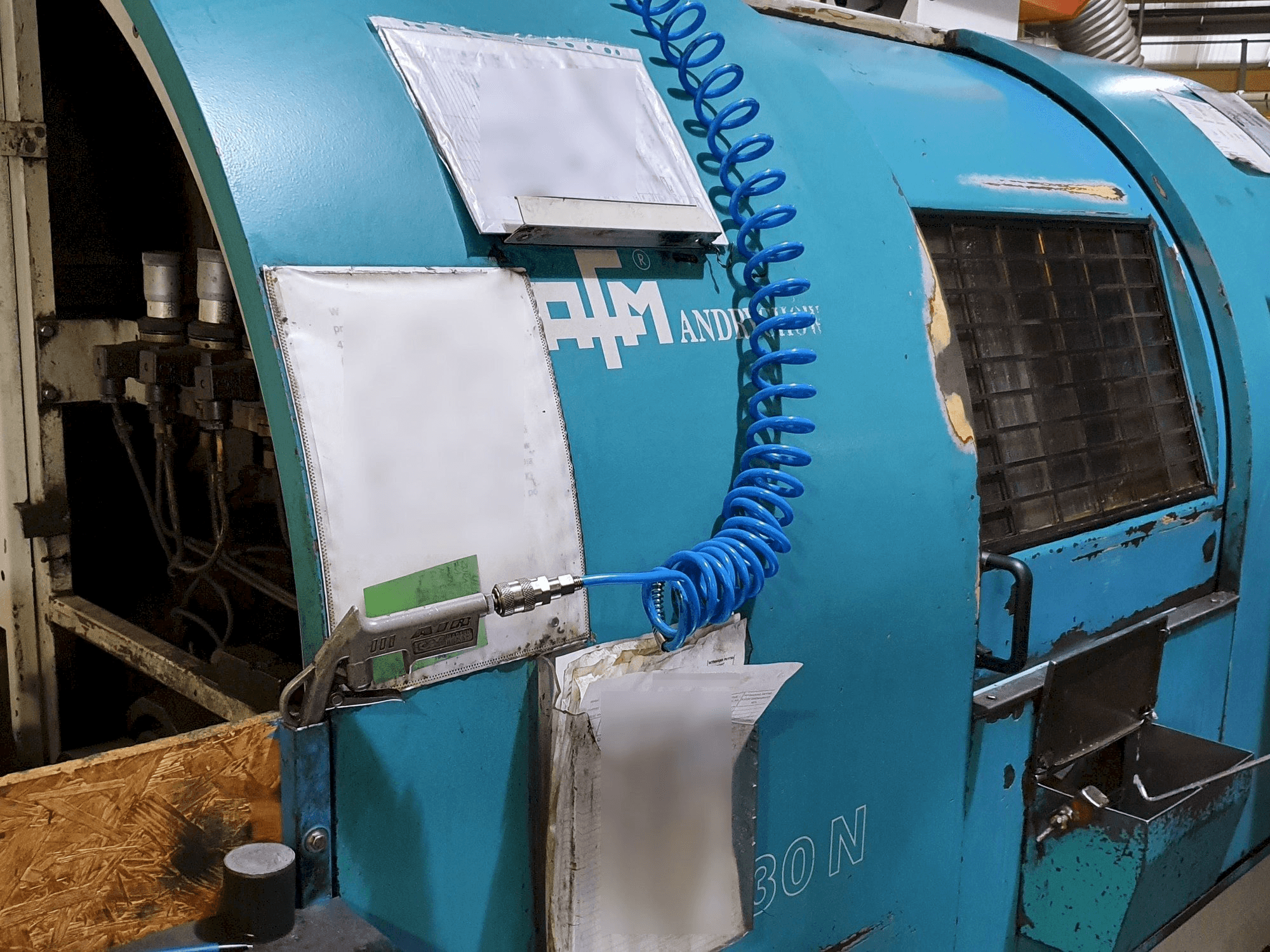 Вид станка AFM TAE-30N спереди