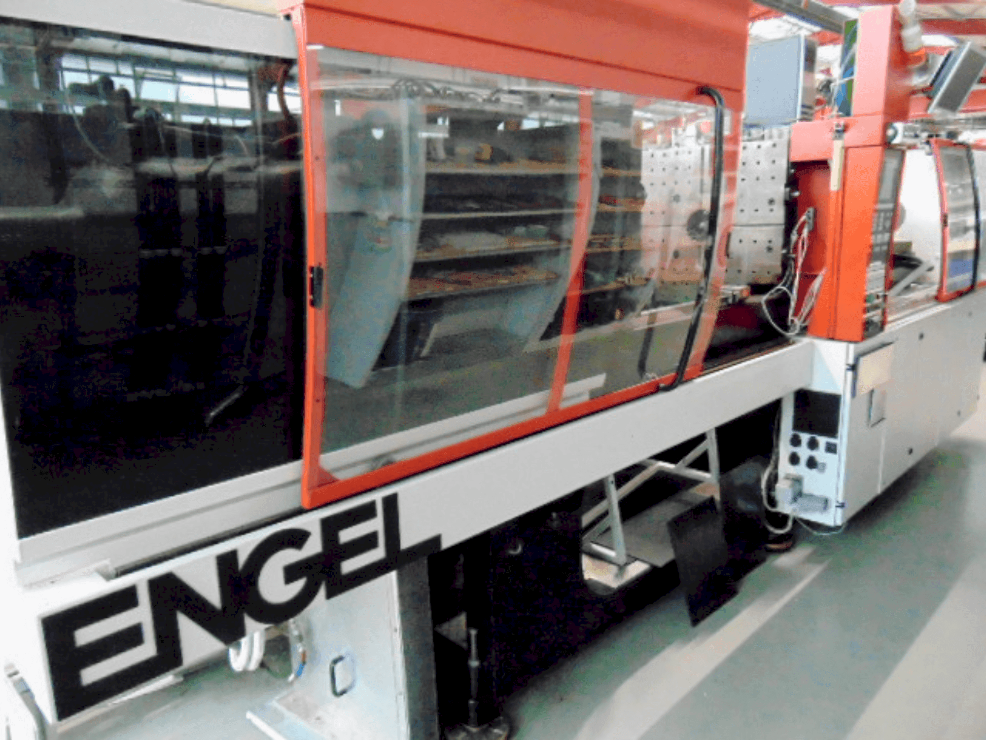 Вид станка Engel ES 650 / 150 HL спереди
