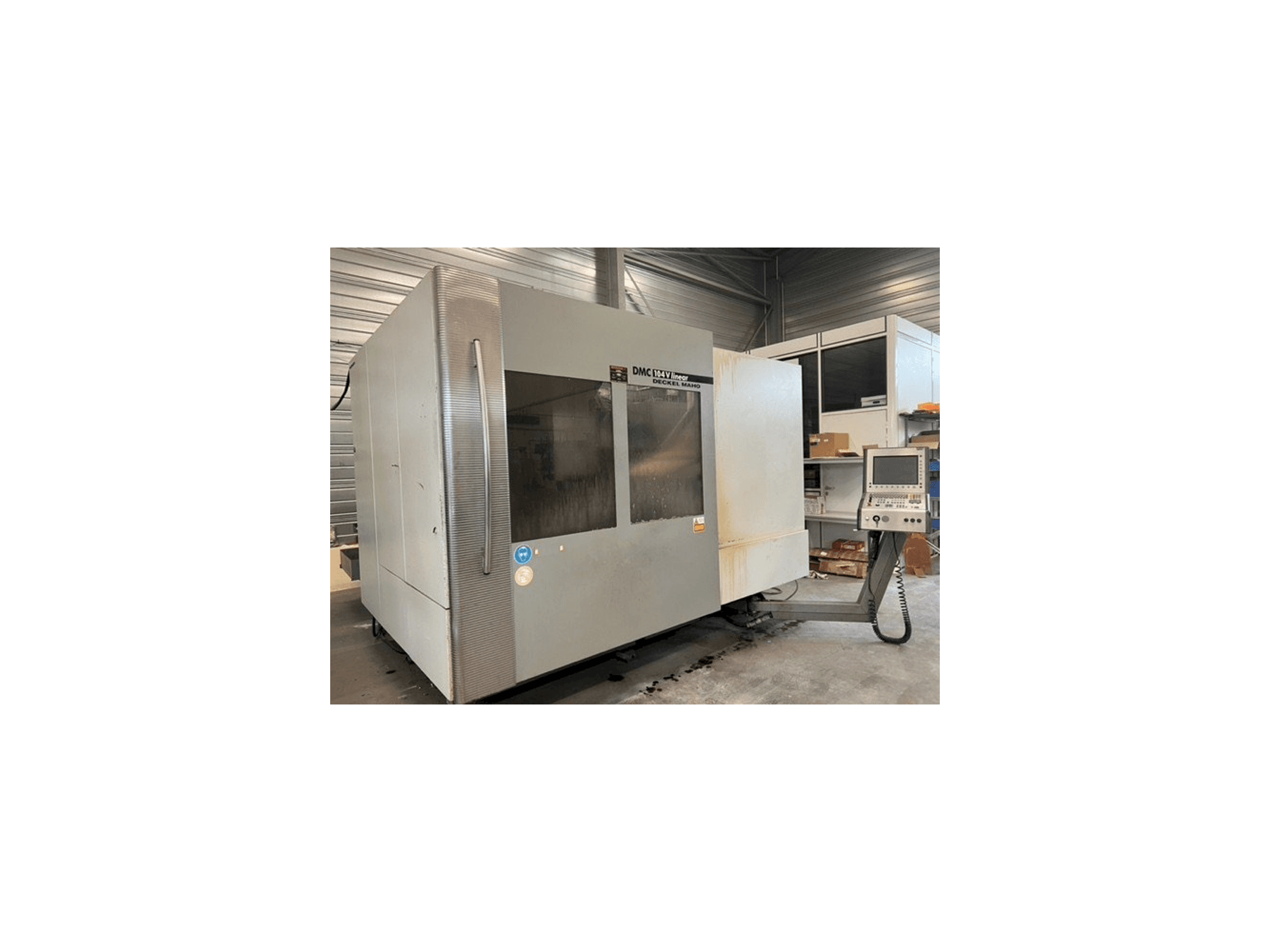 Вид станка DMG Deckel Maho 104 V linear спереди
