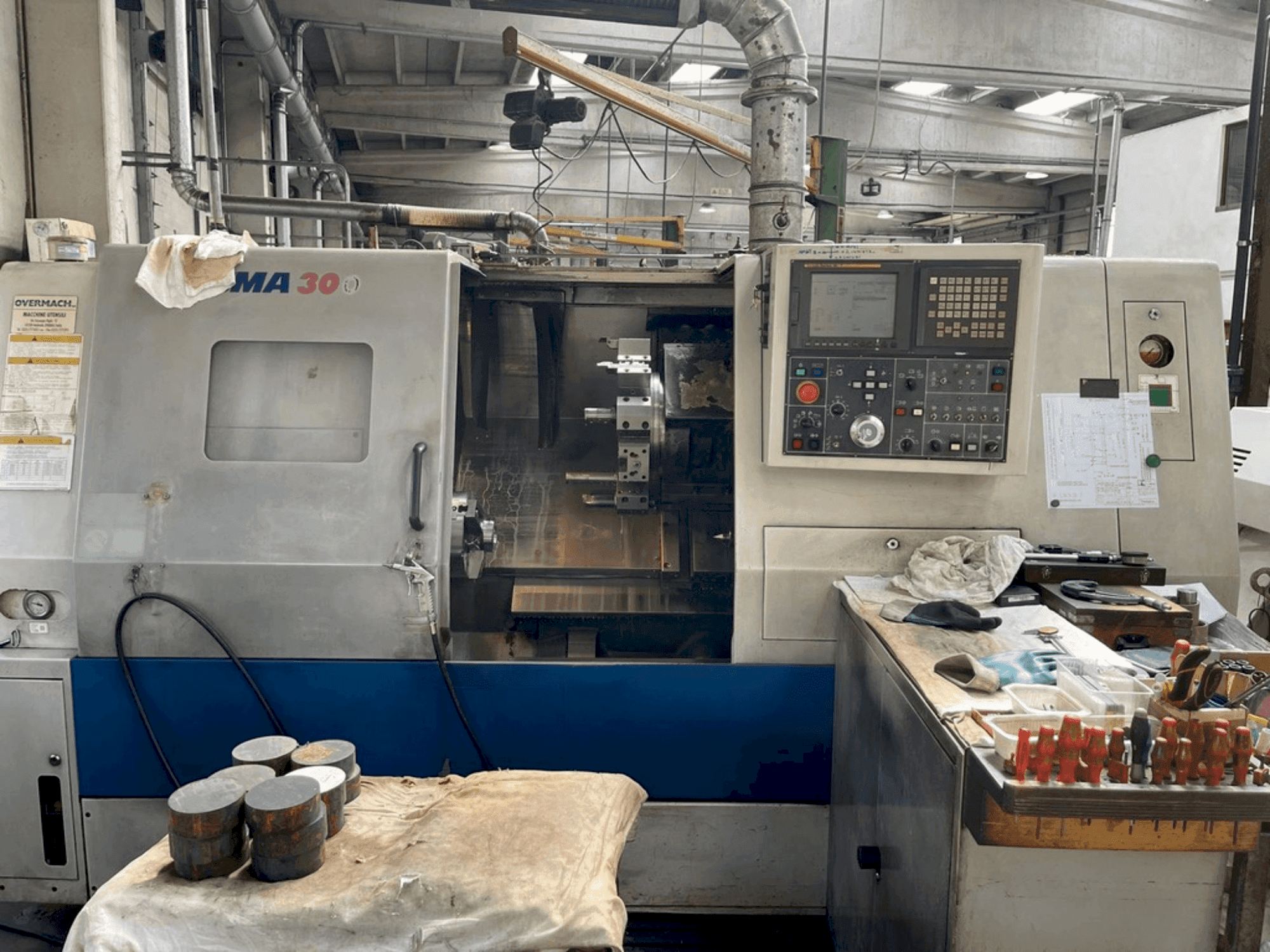 Вид станка DAEWOO PUMA 300B спереди