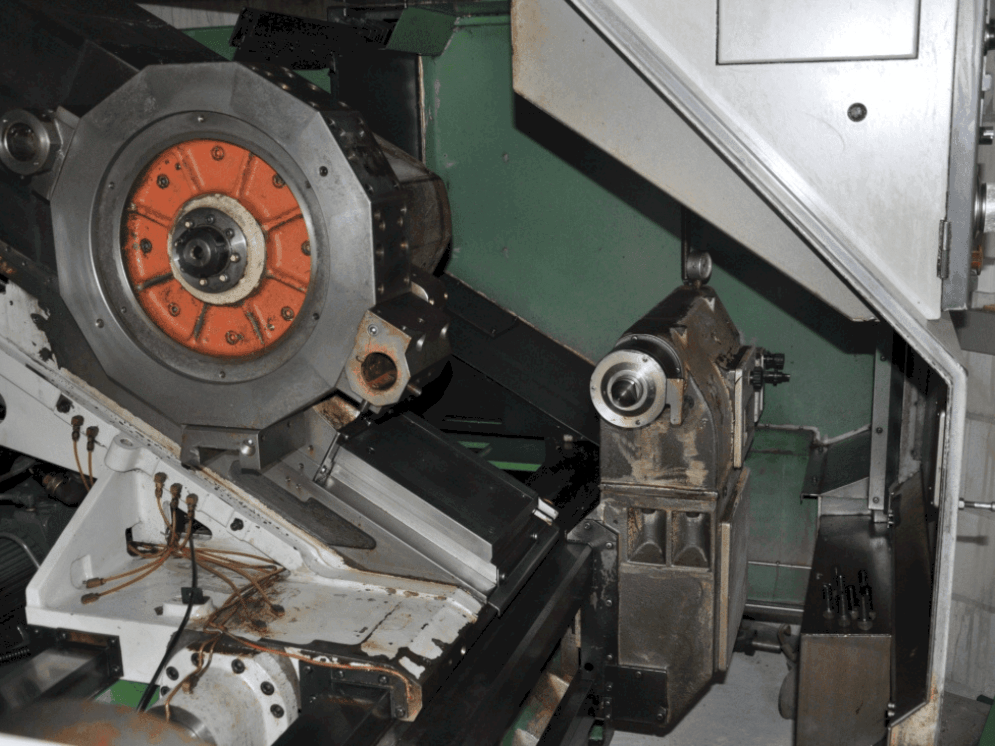 Вид станка Mazak QT 35 N x 1000 спереди