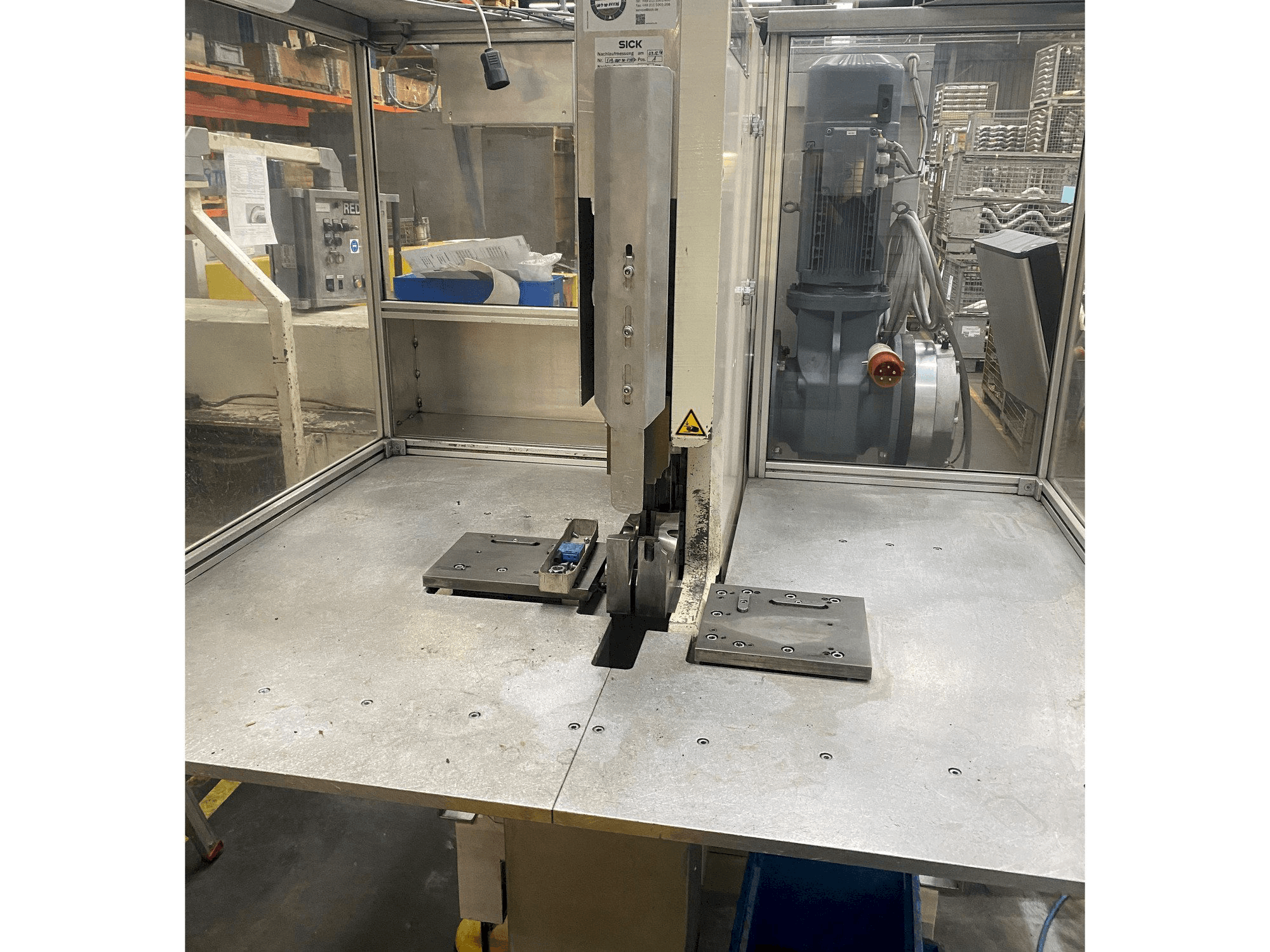 Вид станка Schmidt und Remmert EMT80-2-F01 спереди