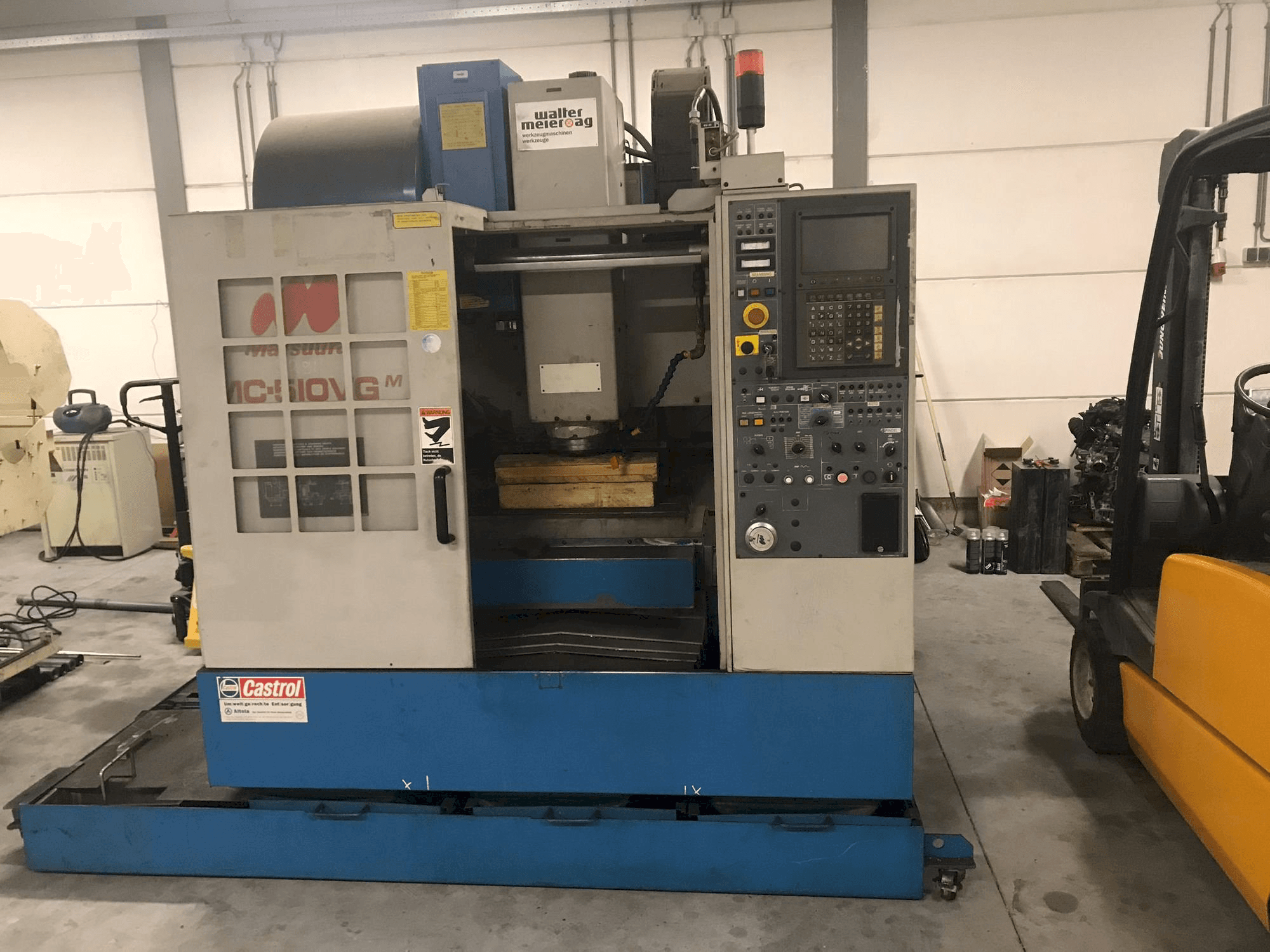 Вид станка Matsuura MC 510 VG M спереди