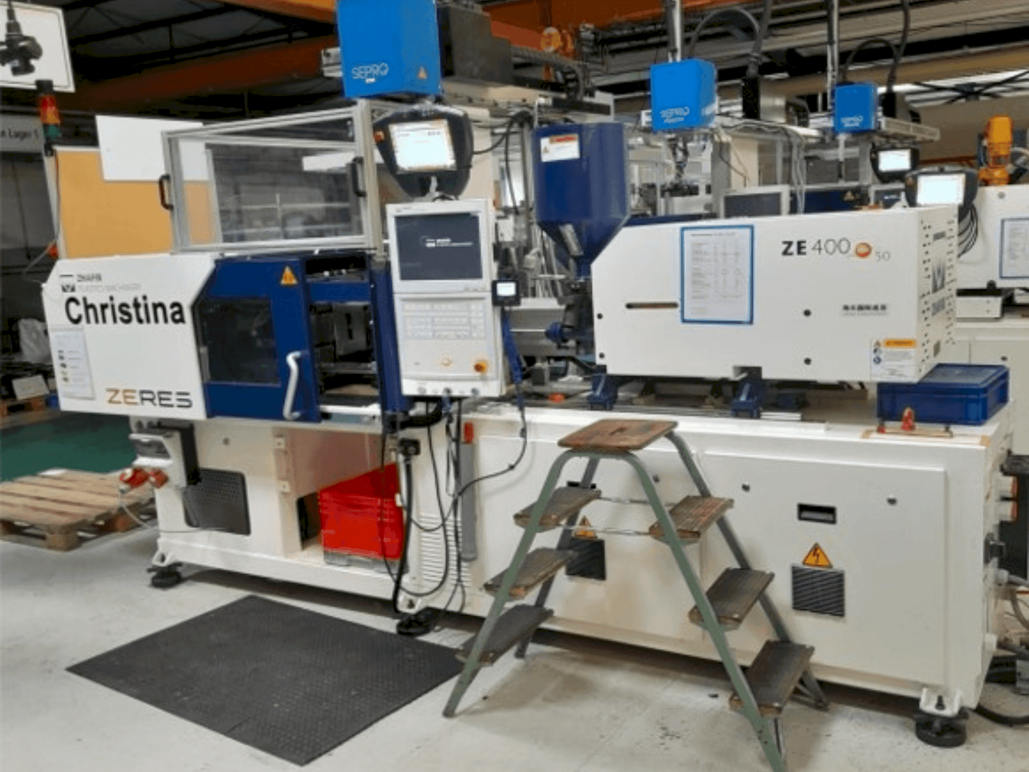 Вид станка HAITIAN ZHAFIR Zeres ZE400 спереди