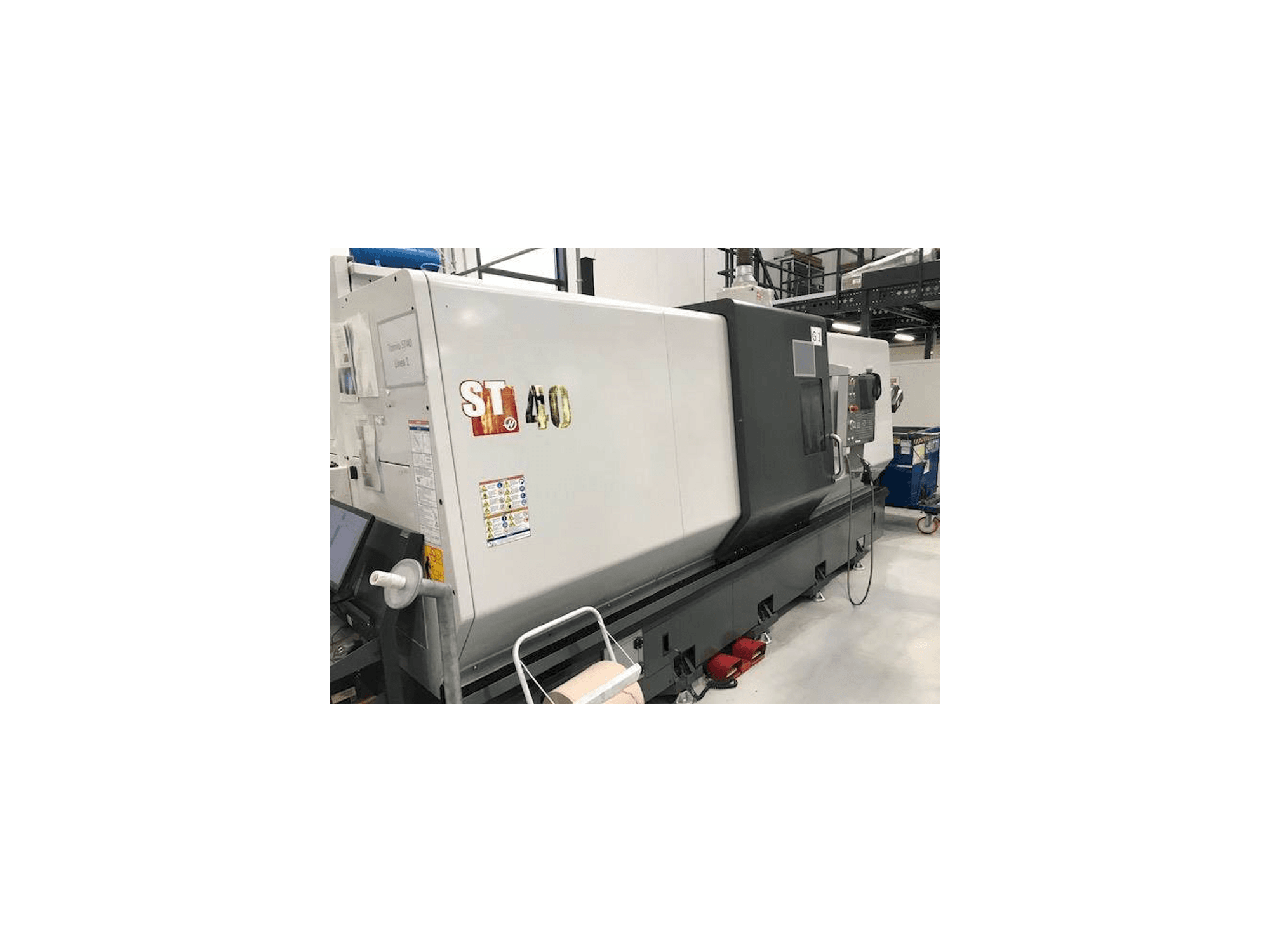 Вид станка HAAS ST40 спереди