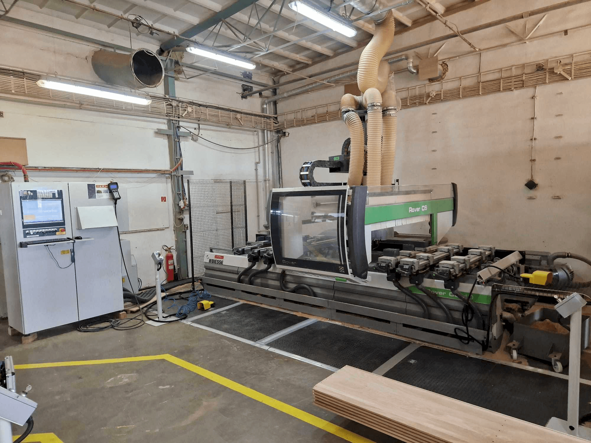 Вид станка BIESSE ROVER C6.40 спереди