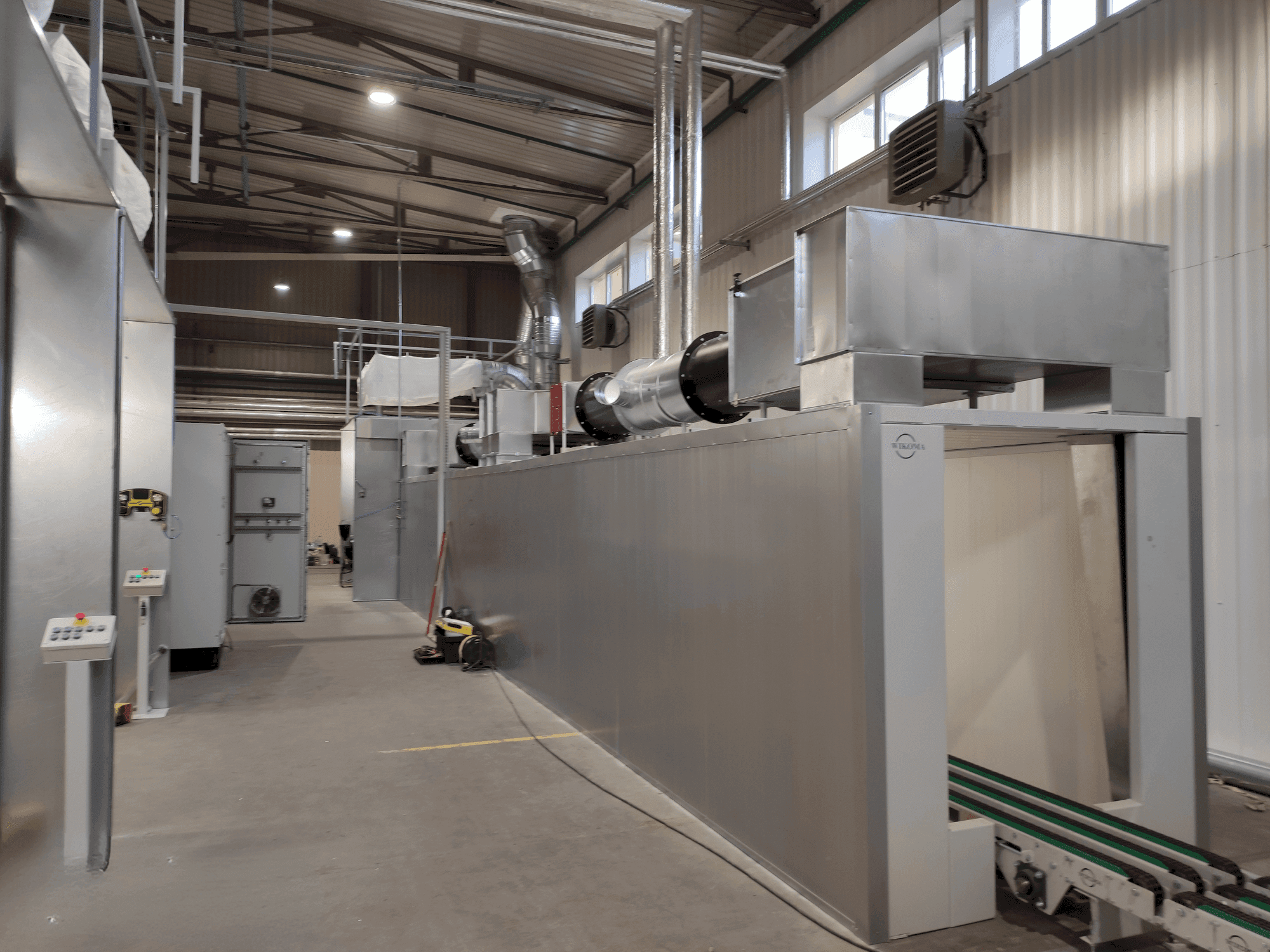 Вид станка WIKOMA LL001 сбоку