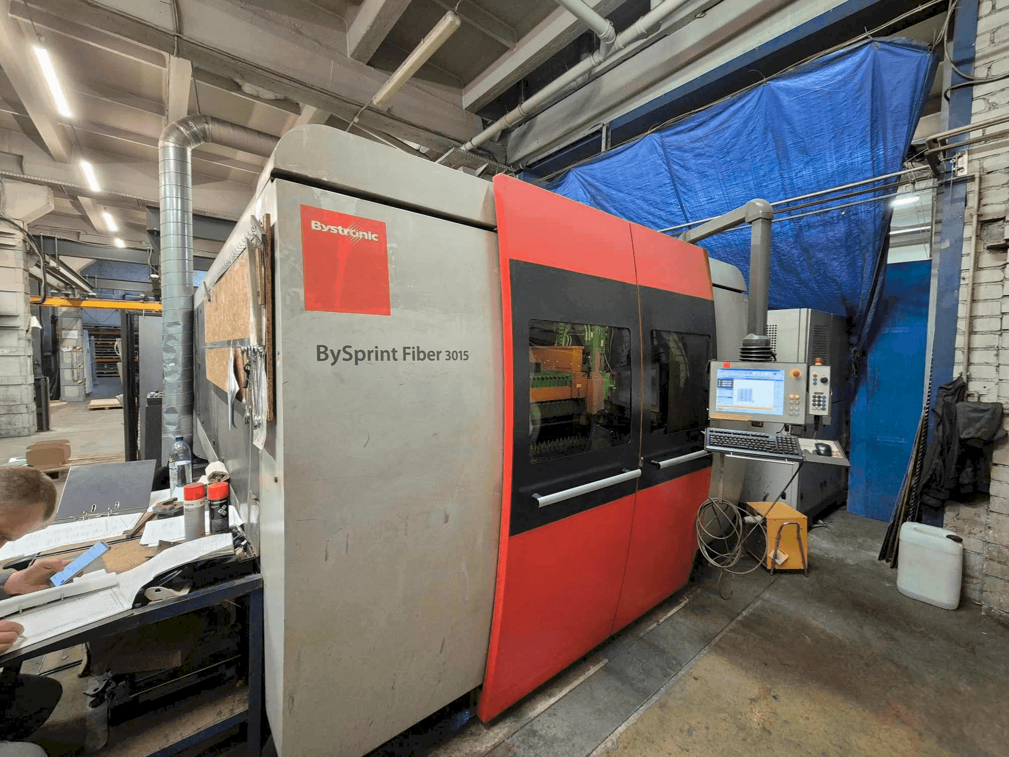 Вид станка Bystronic Bysprint Fiber 3015 3kW спереди