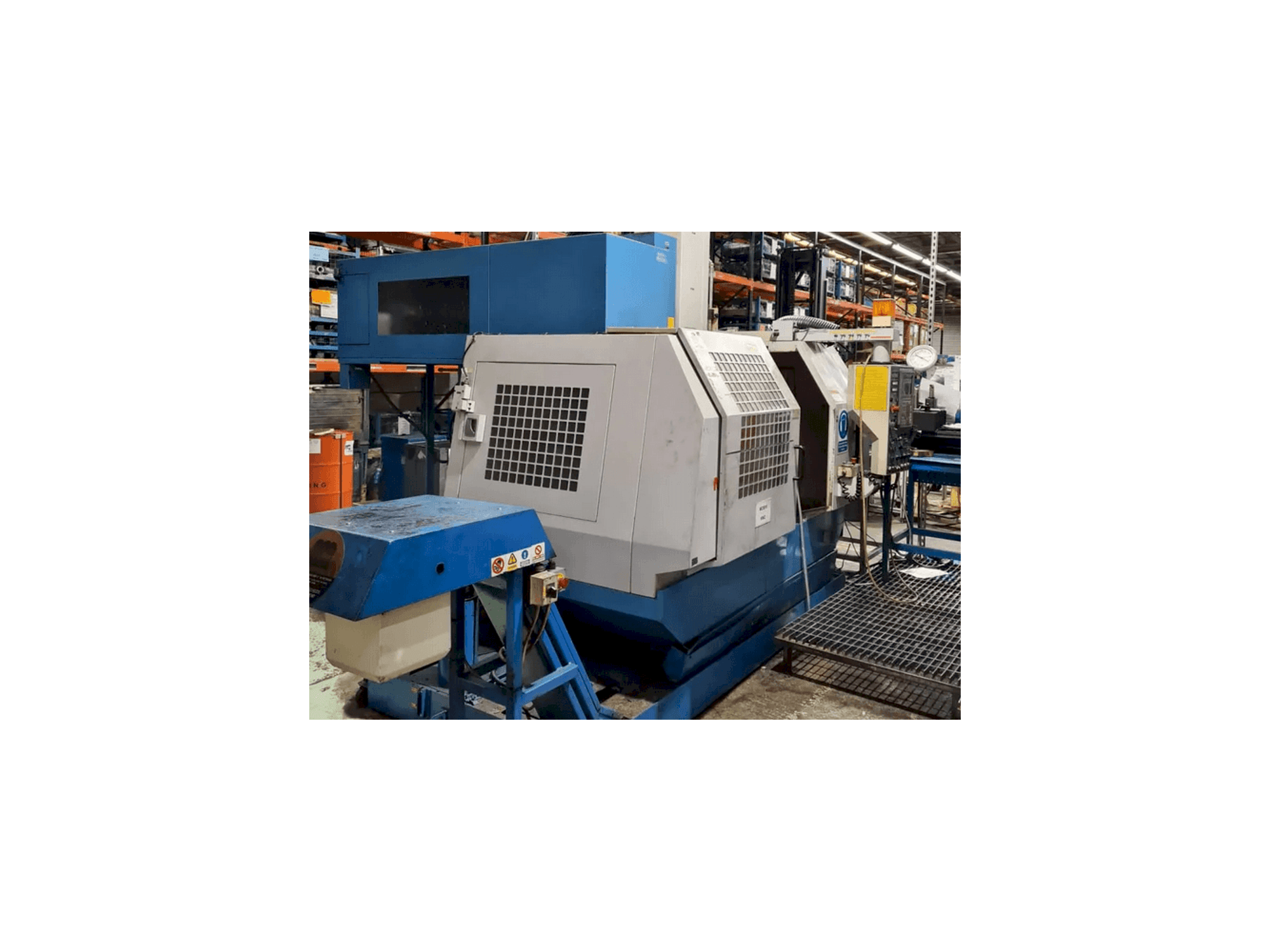 Вид станка Matsuura MC-800VF спереди