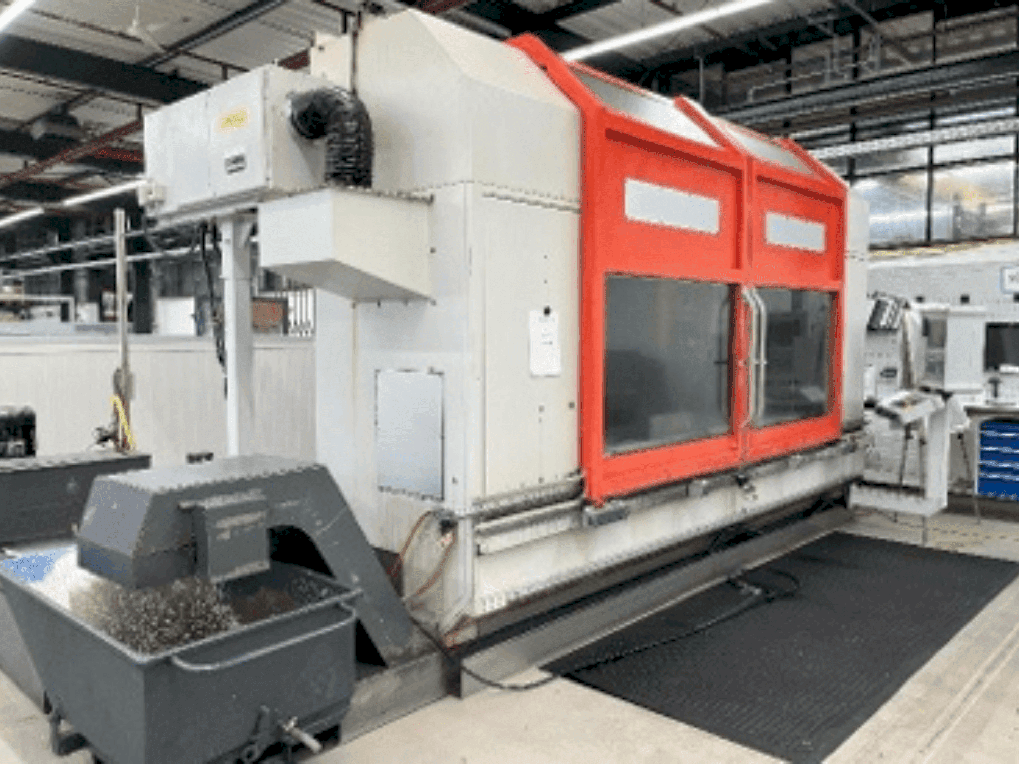 Вид станка Matec 30L спереди