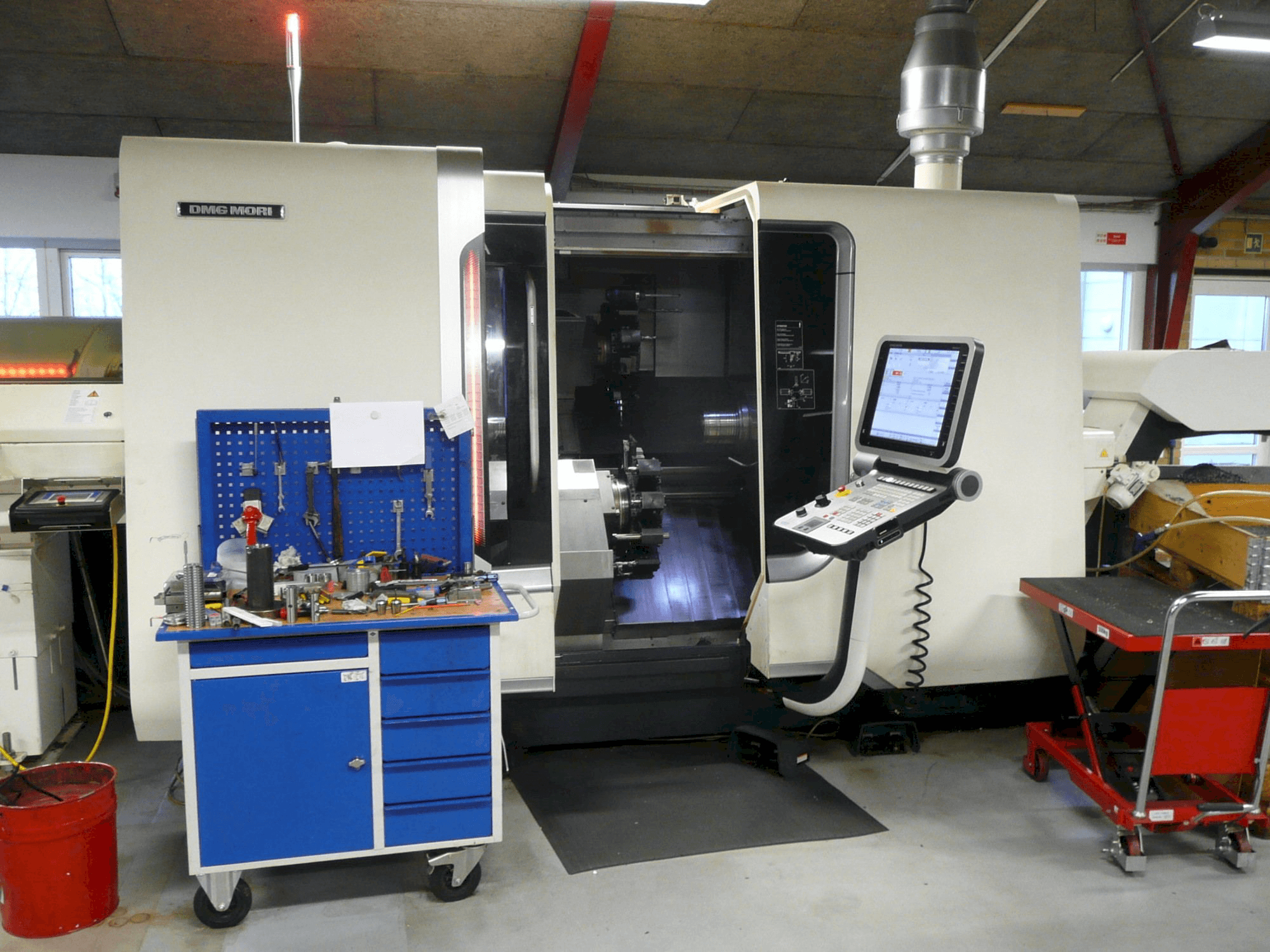 Вид станка DMG MORI CTX beta 800 A4 спереди