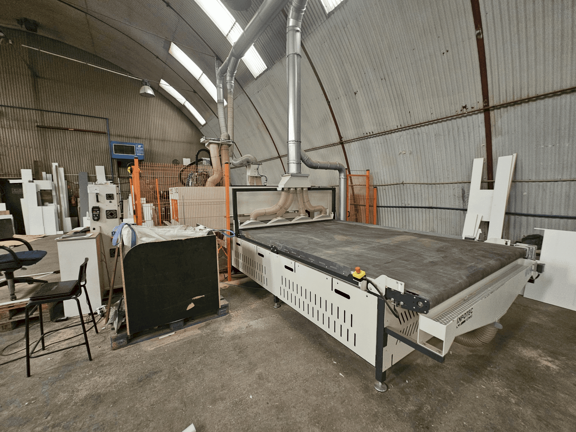 Вид станка INFOTEC 3121 PRO EVO спереди