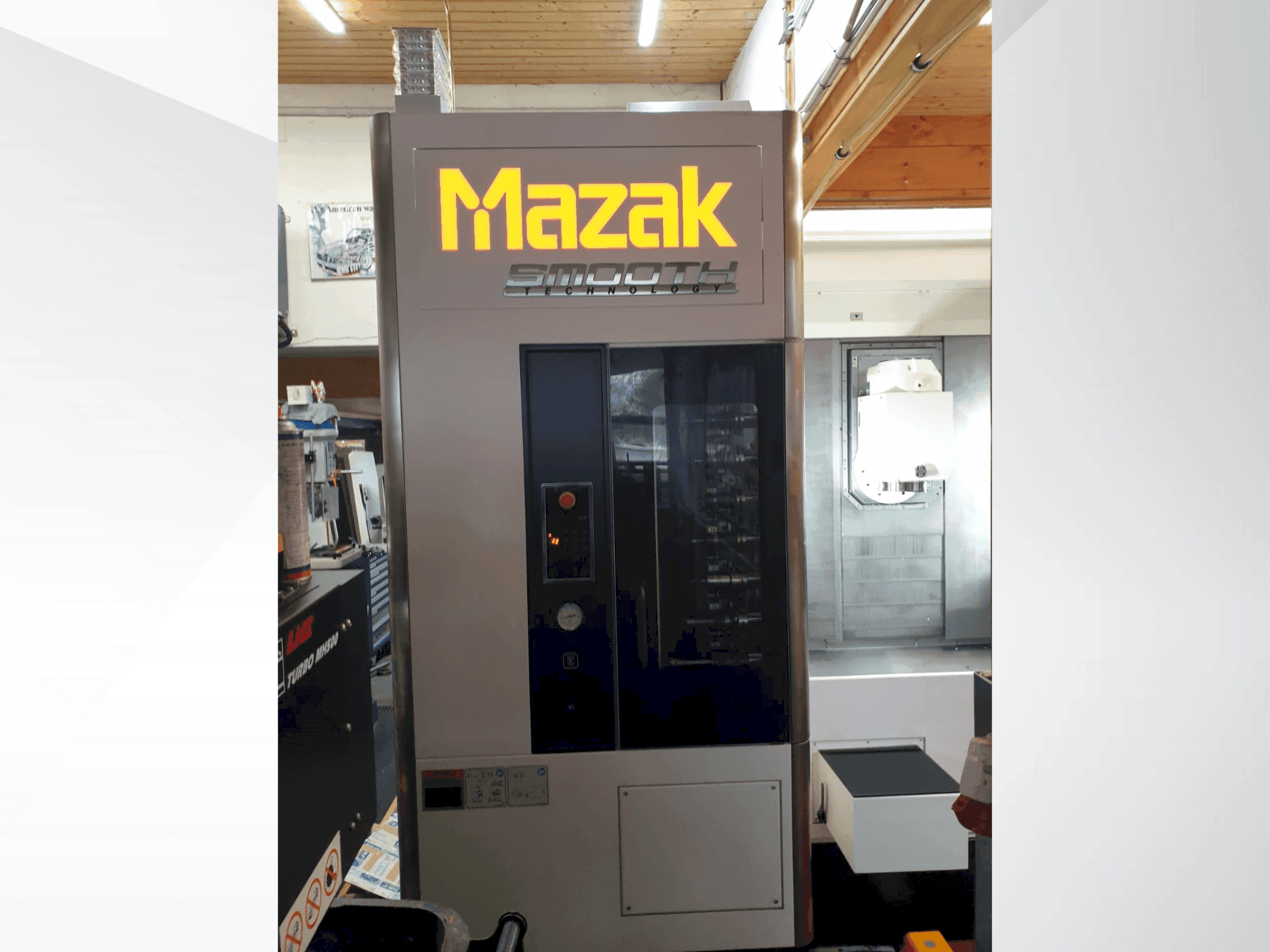 Вид станка Mazak INTEGREX j-200S спереди