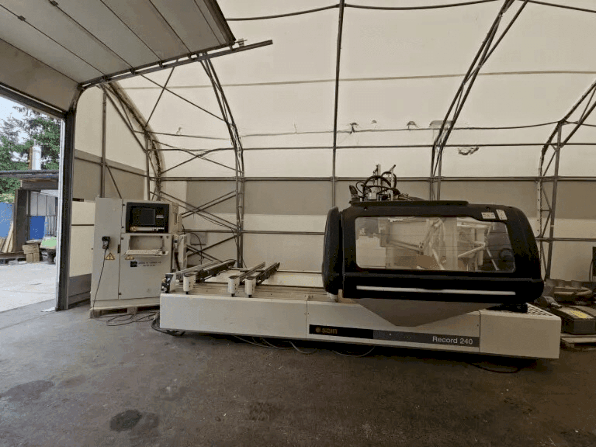 Вид станка SCM Record 240 TV спереди