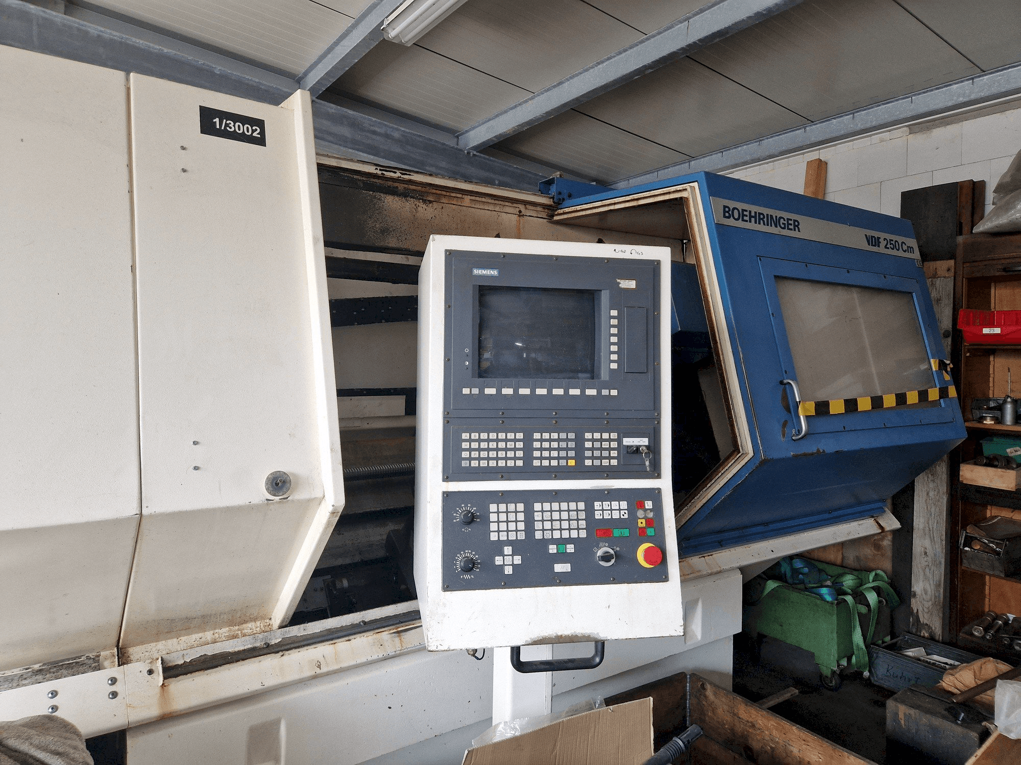 Вид станка BOEHRINGER VDF 250 Cm спереди