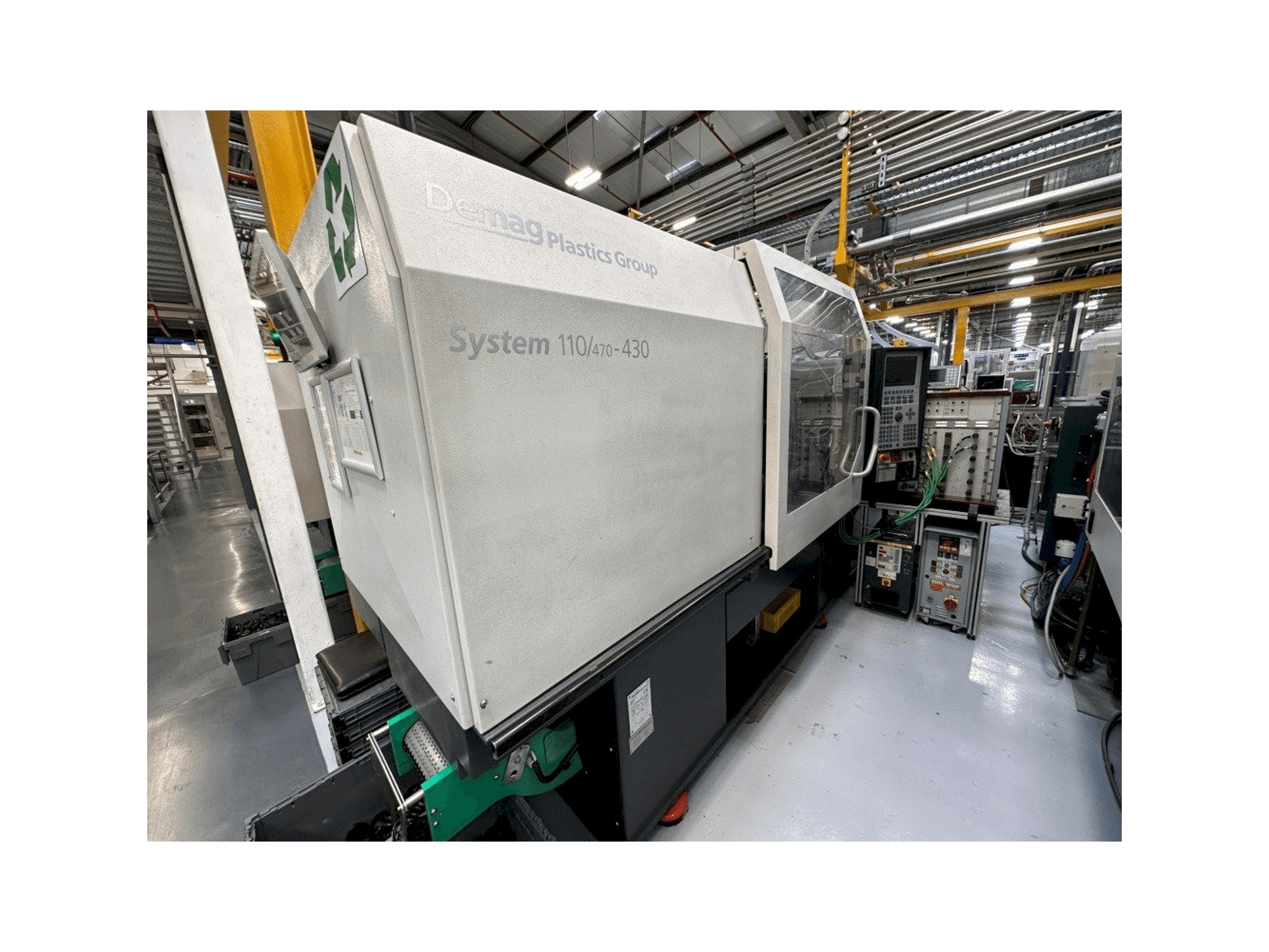 Вид станка DEMAG System 110/470-430 спереди