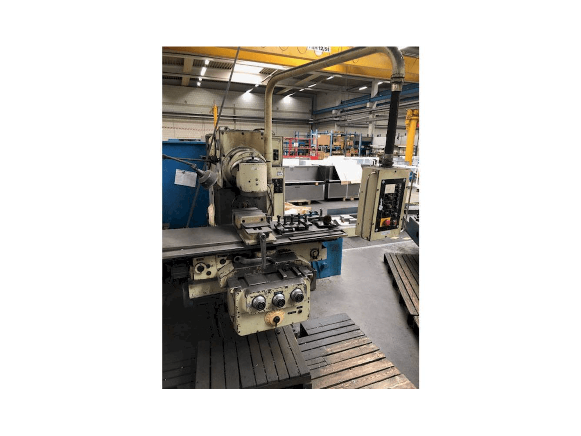 Вид станка ELEKTRONIK F400-E спереди