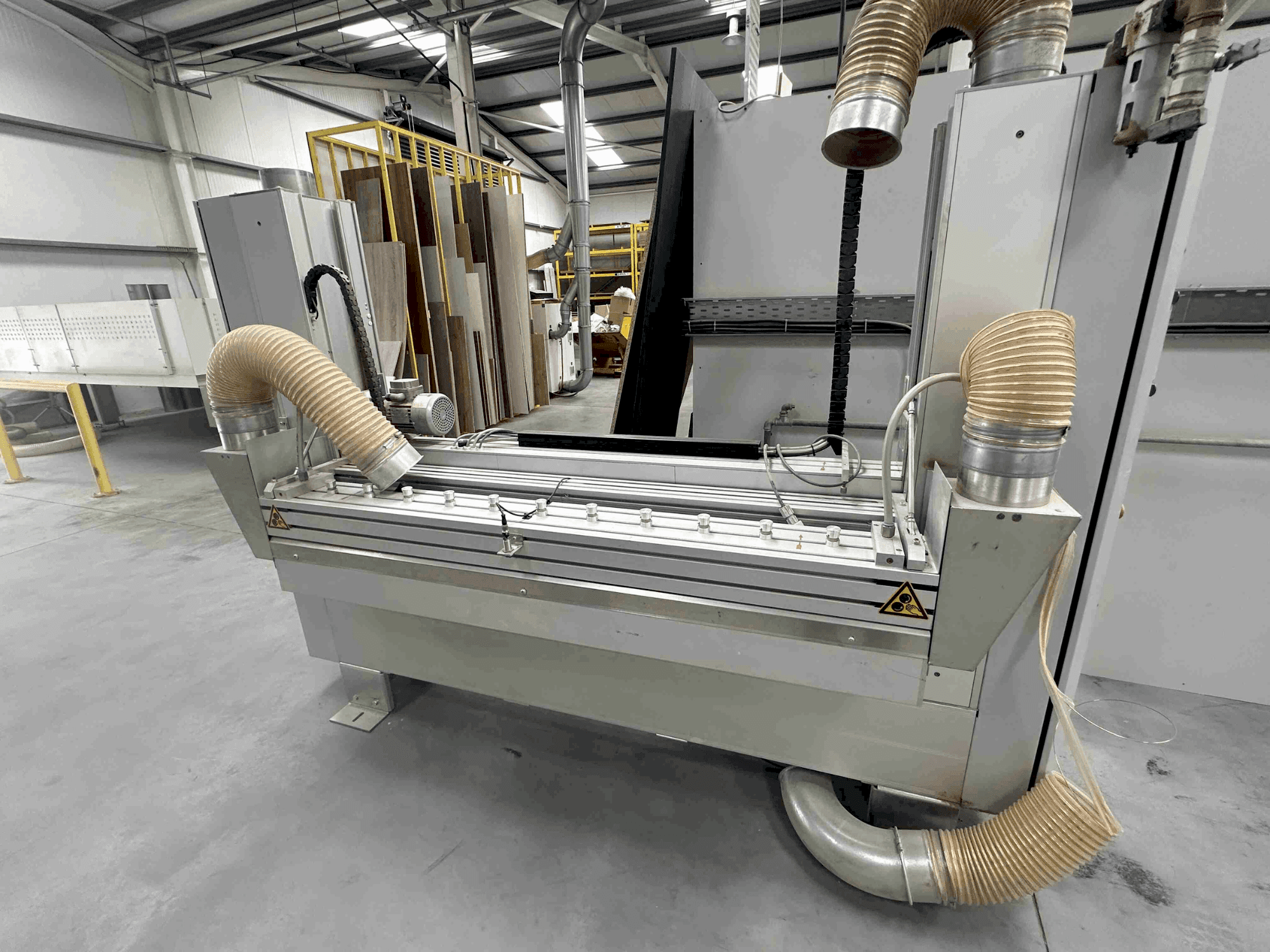 Вид станка WANDRES CF05/1500 спереди