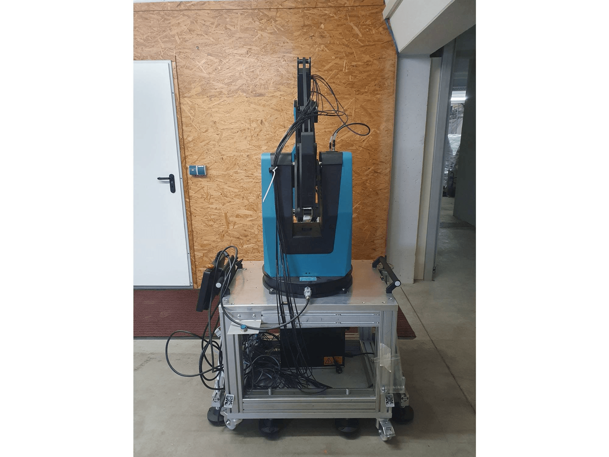 Вид станка Fruitcore HORST 1400 спереди