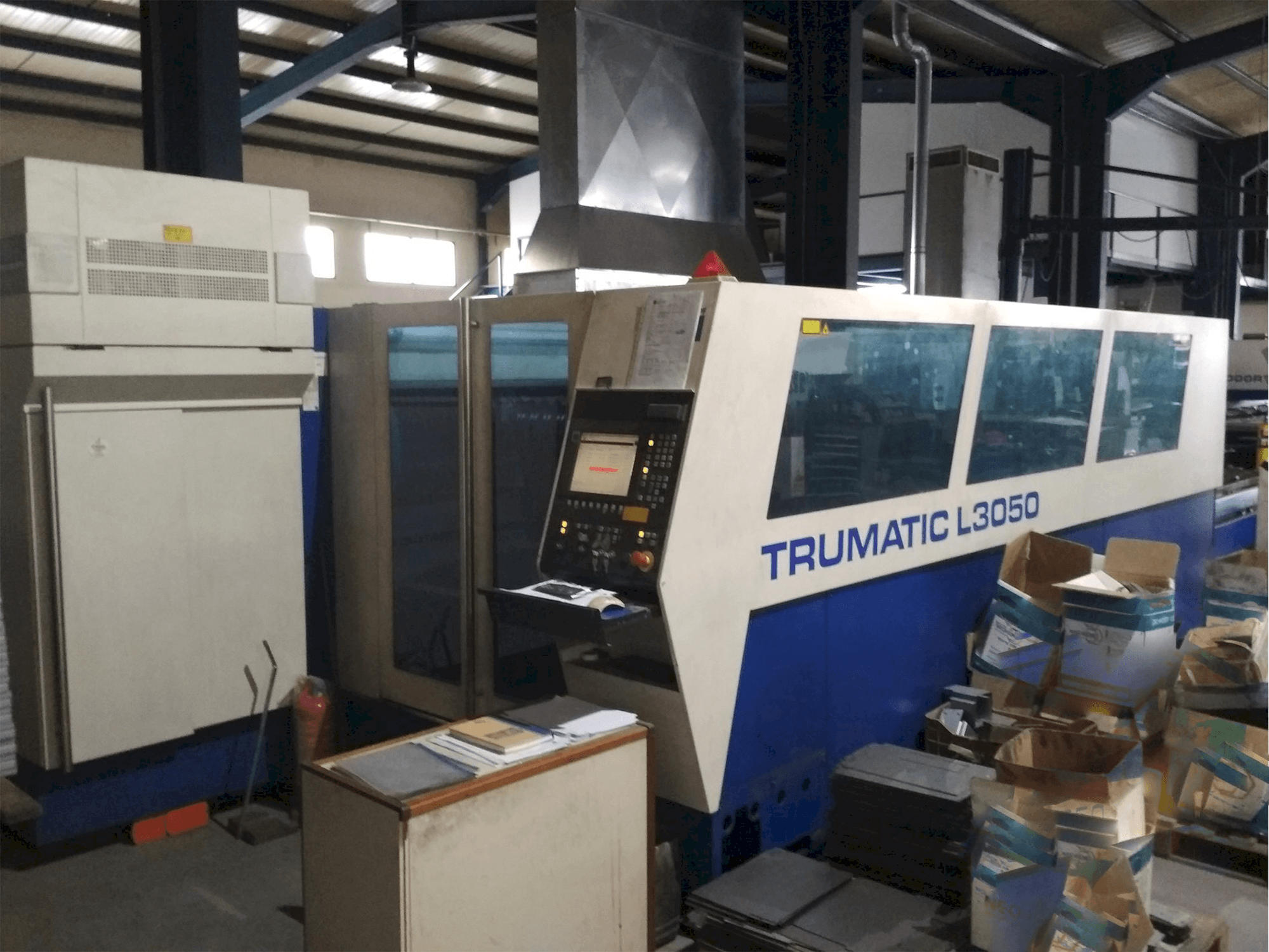 Вид станка Trumpf Trumatic L3050 5kw спереди