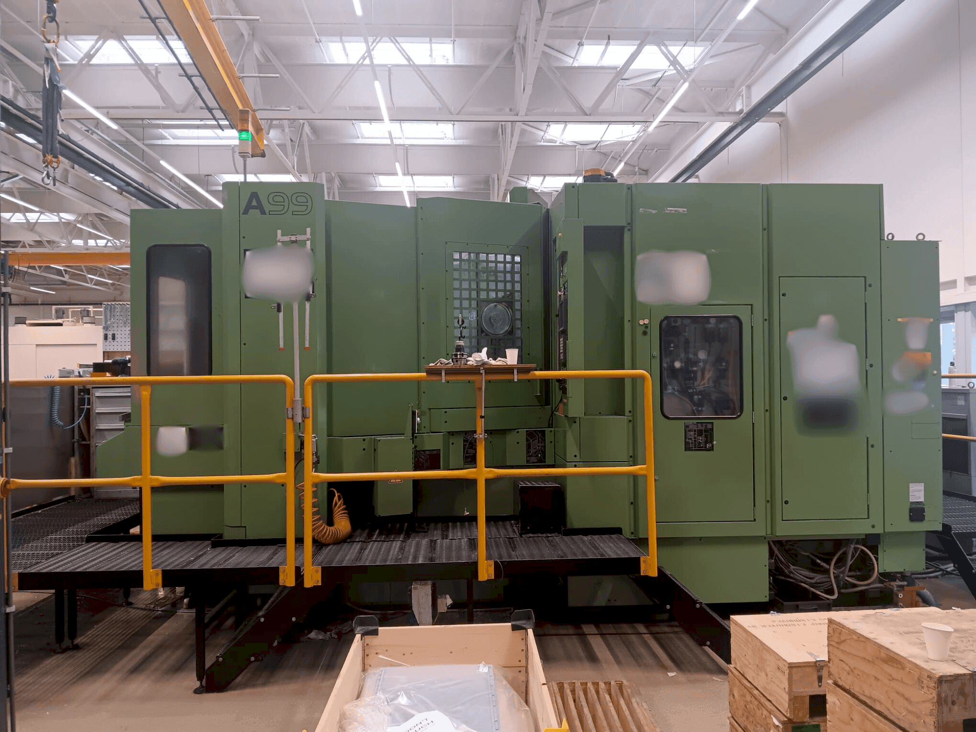 Вид станка Makino A99-A188 спереди