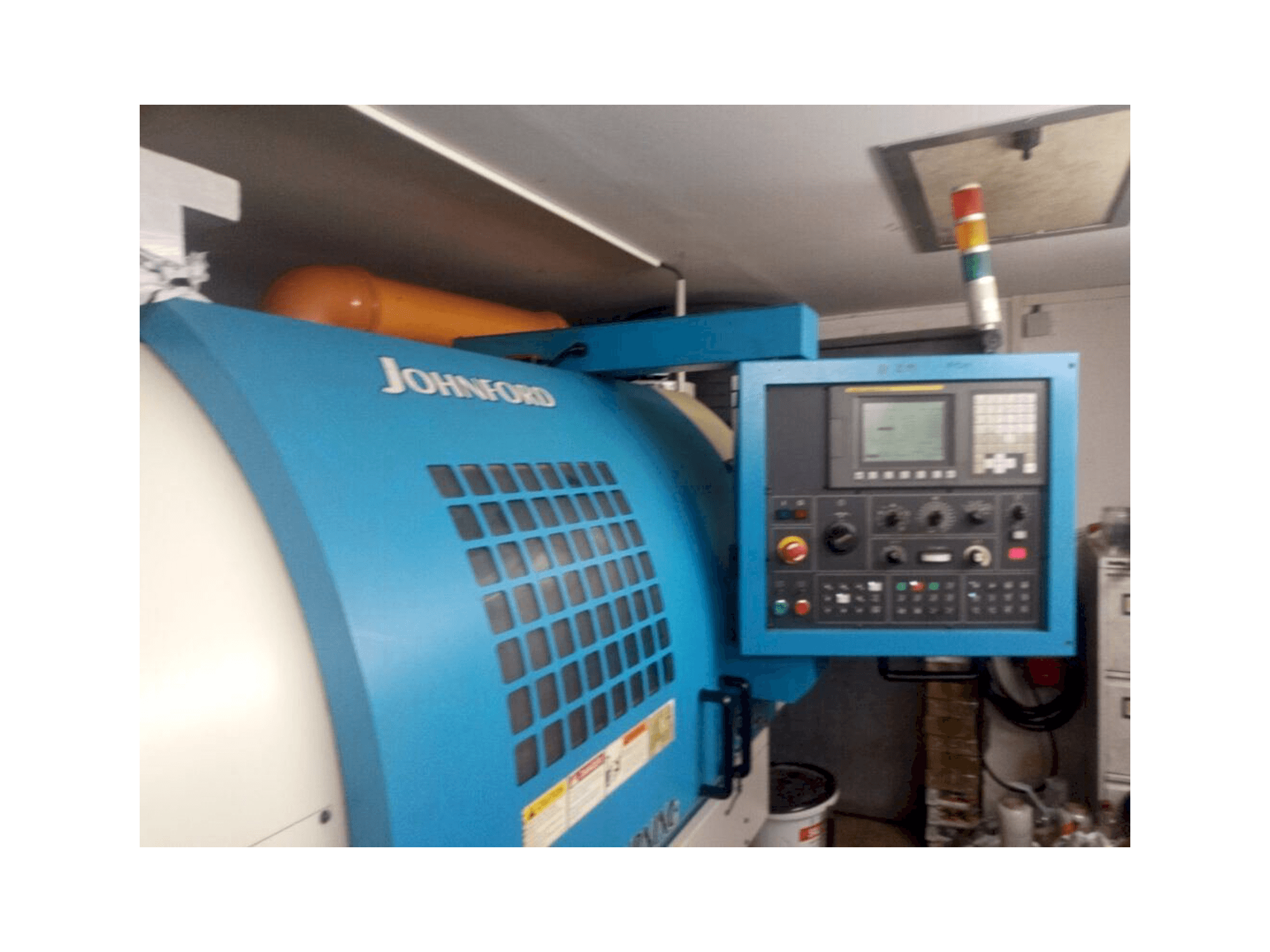 Вид станка Johnford SL-40 спереди