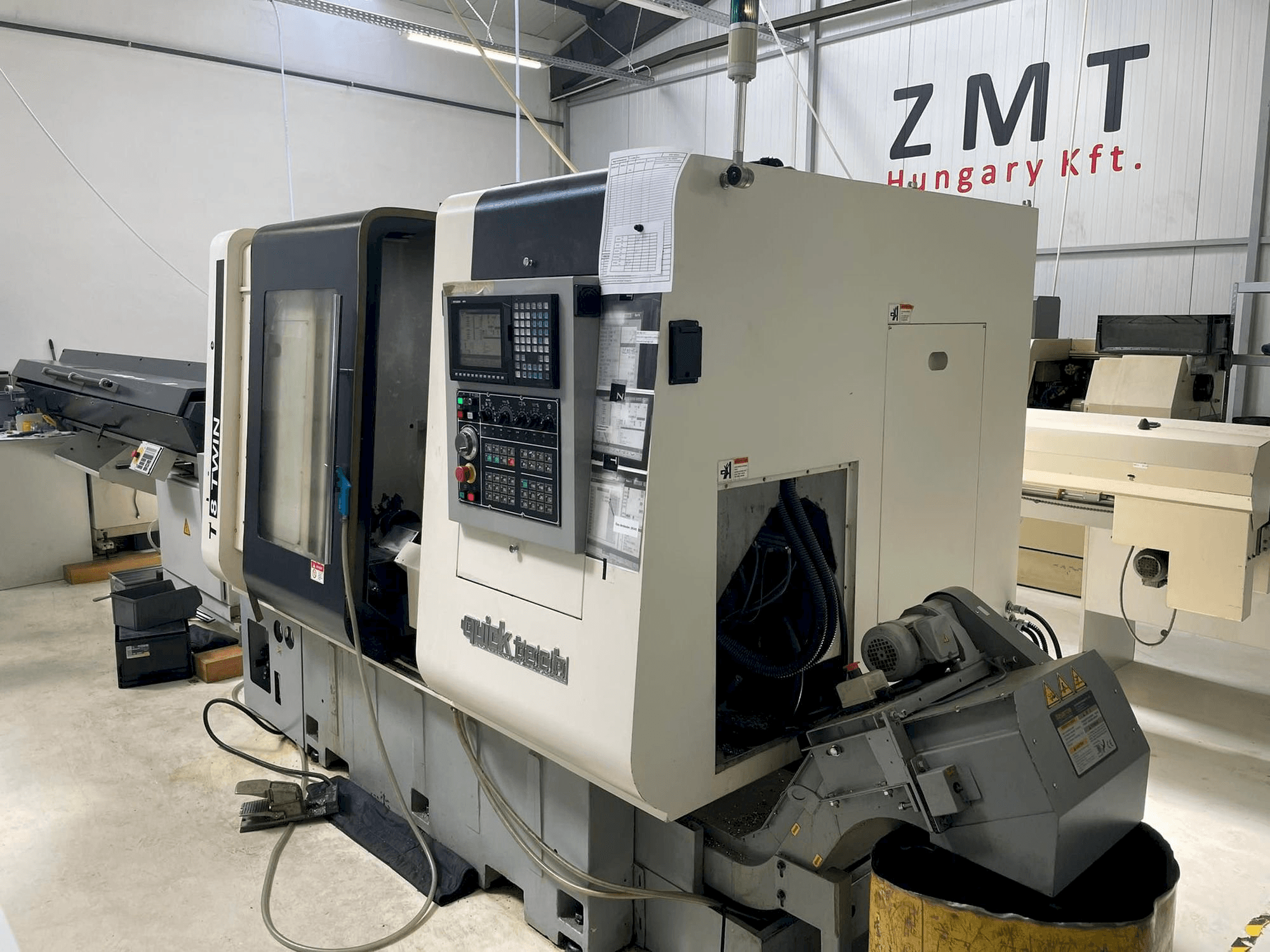 Вид станка Quick-Tech T8 Twin спереди