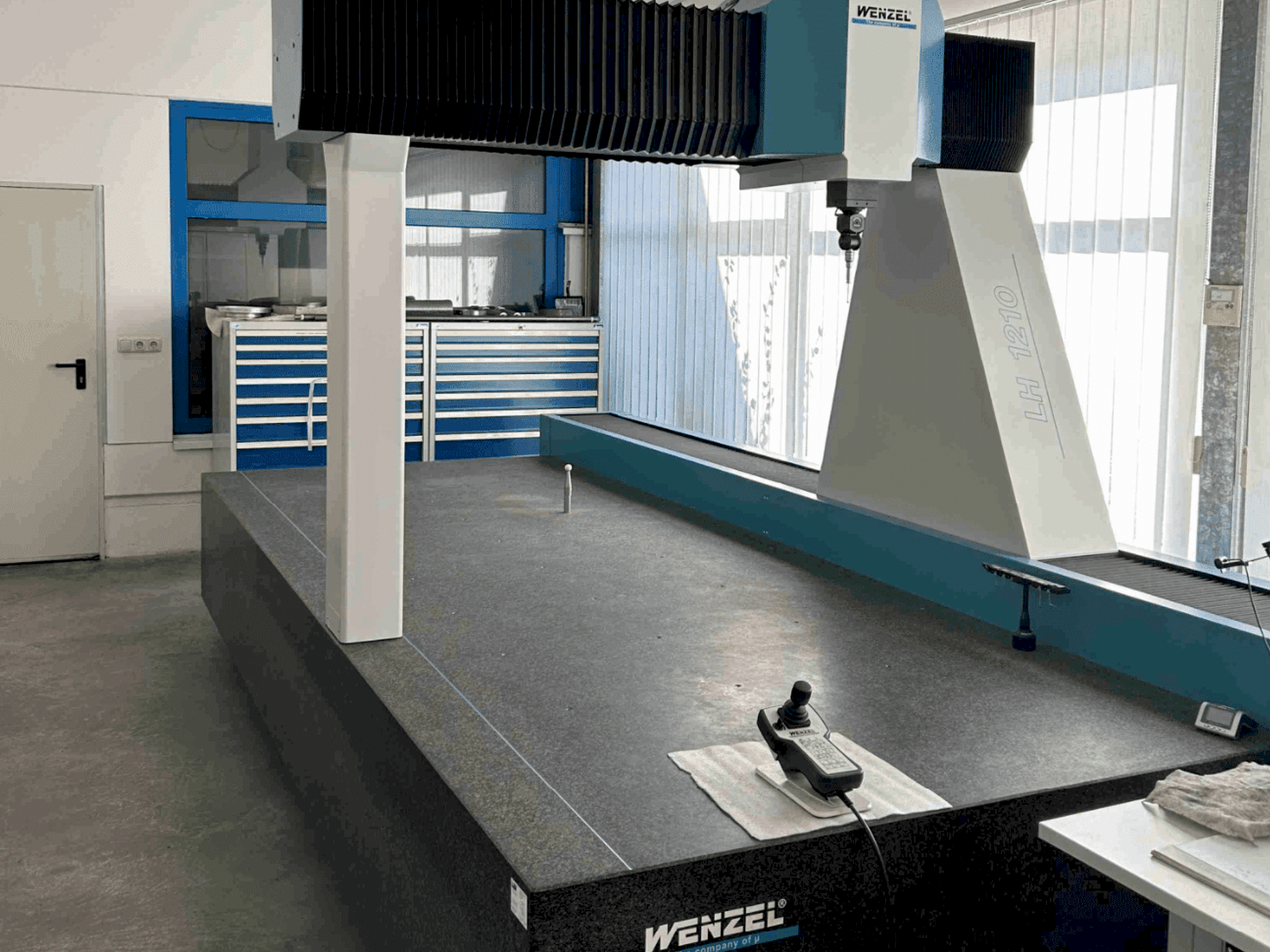 Вид станка Wenzel LH 1210 спереди