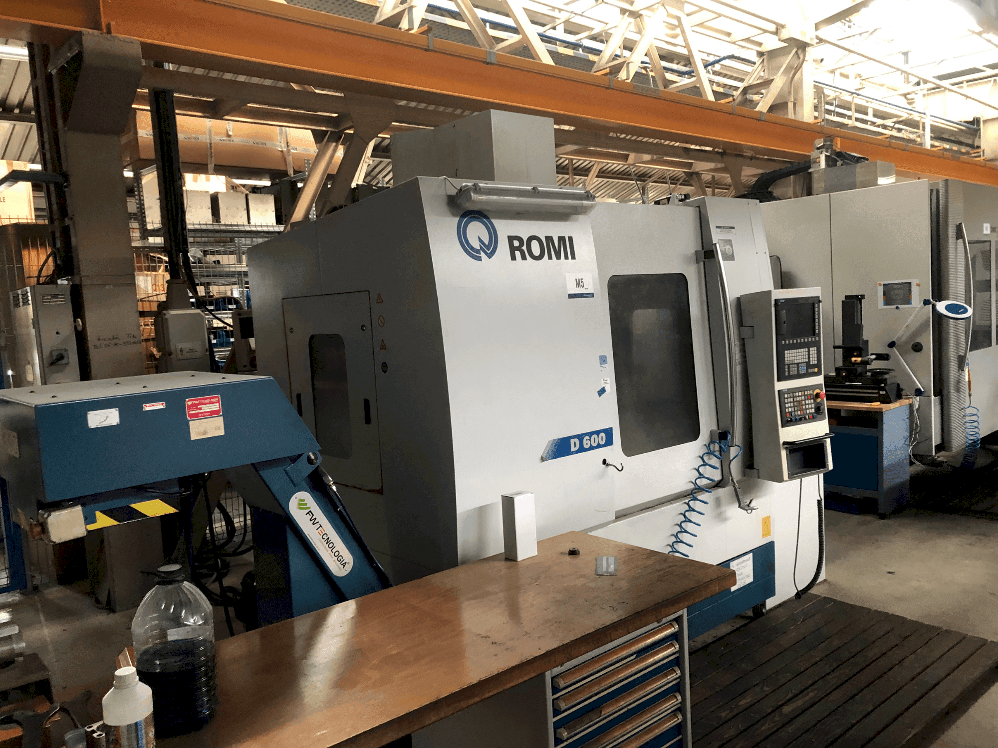 Вид станка Romi D600 спереди