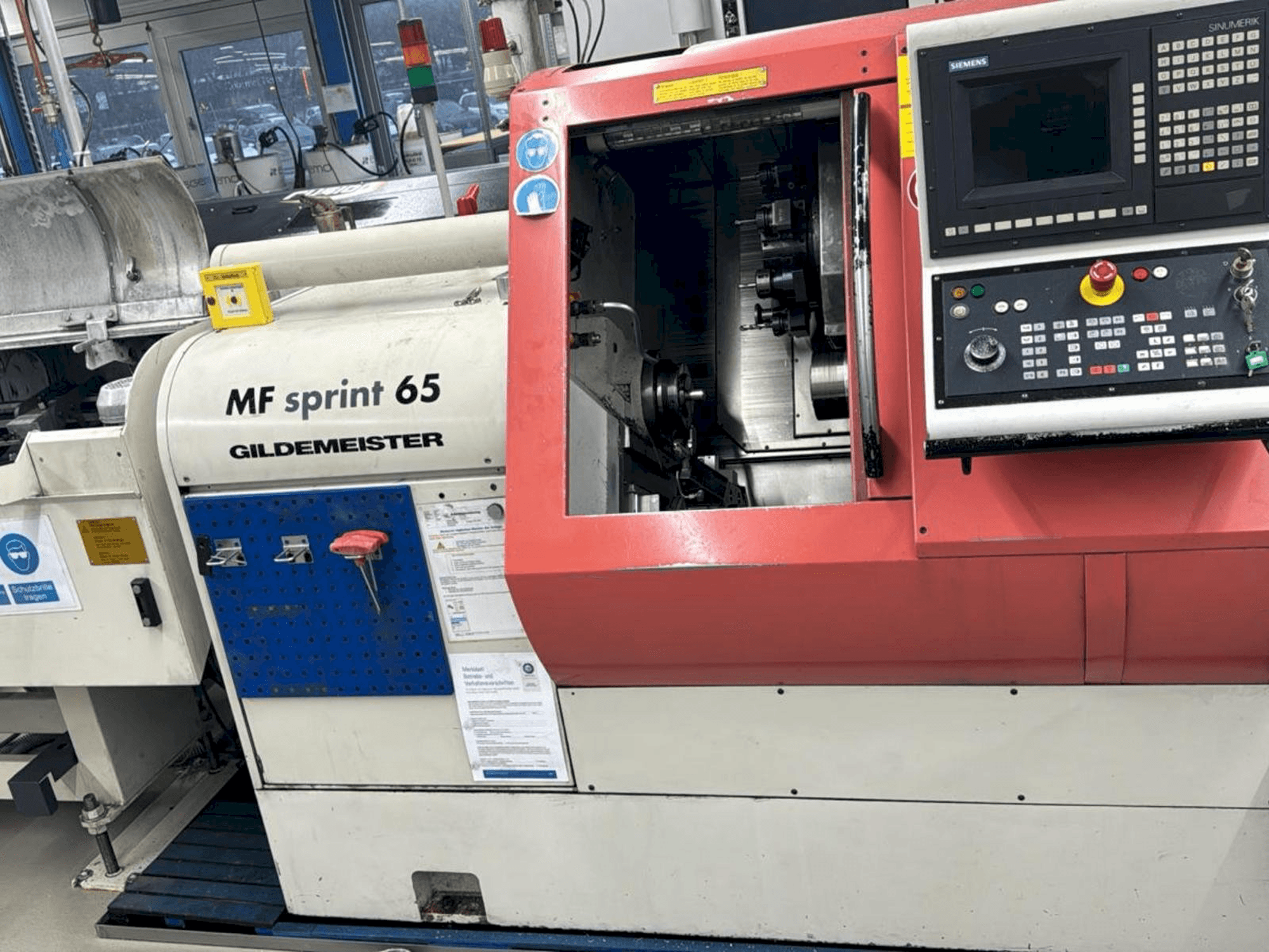 Вид станка Gildemeister MF SPRINT 65 спереди