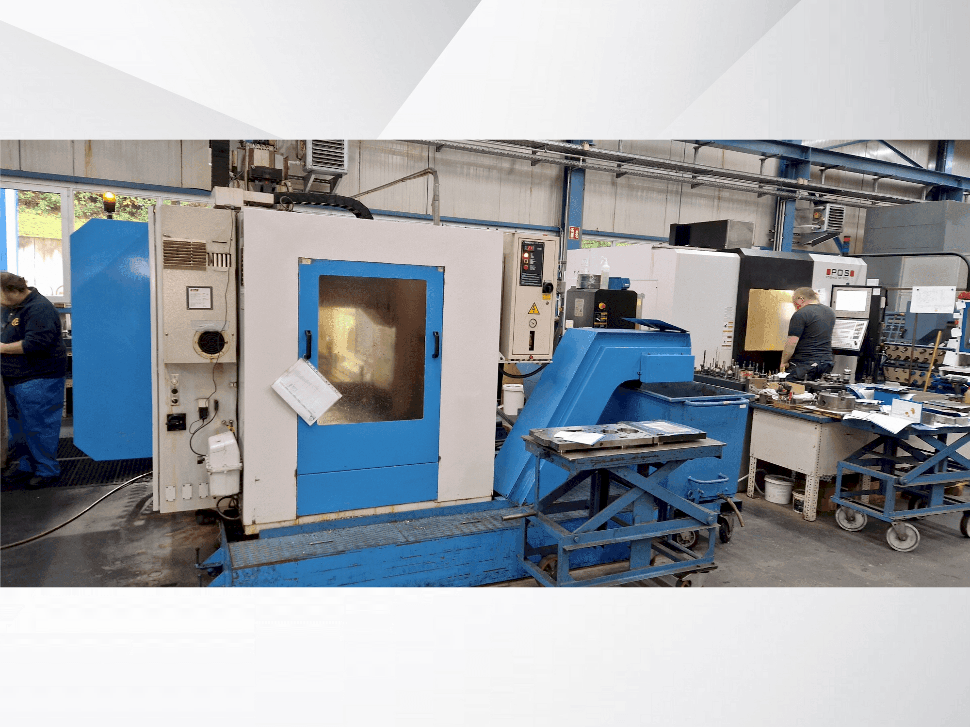 Вид станка KONDIA HM-2010 спереди