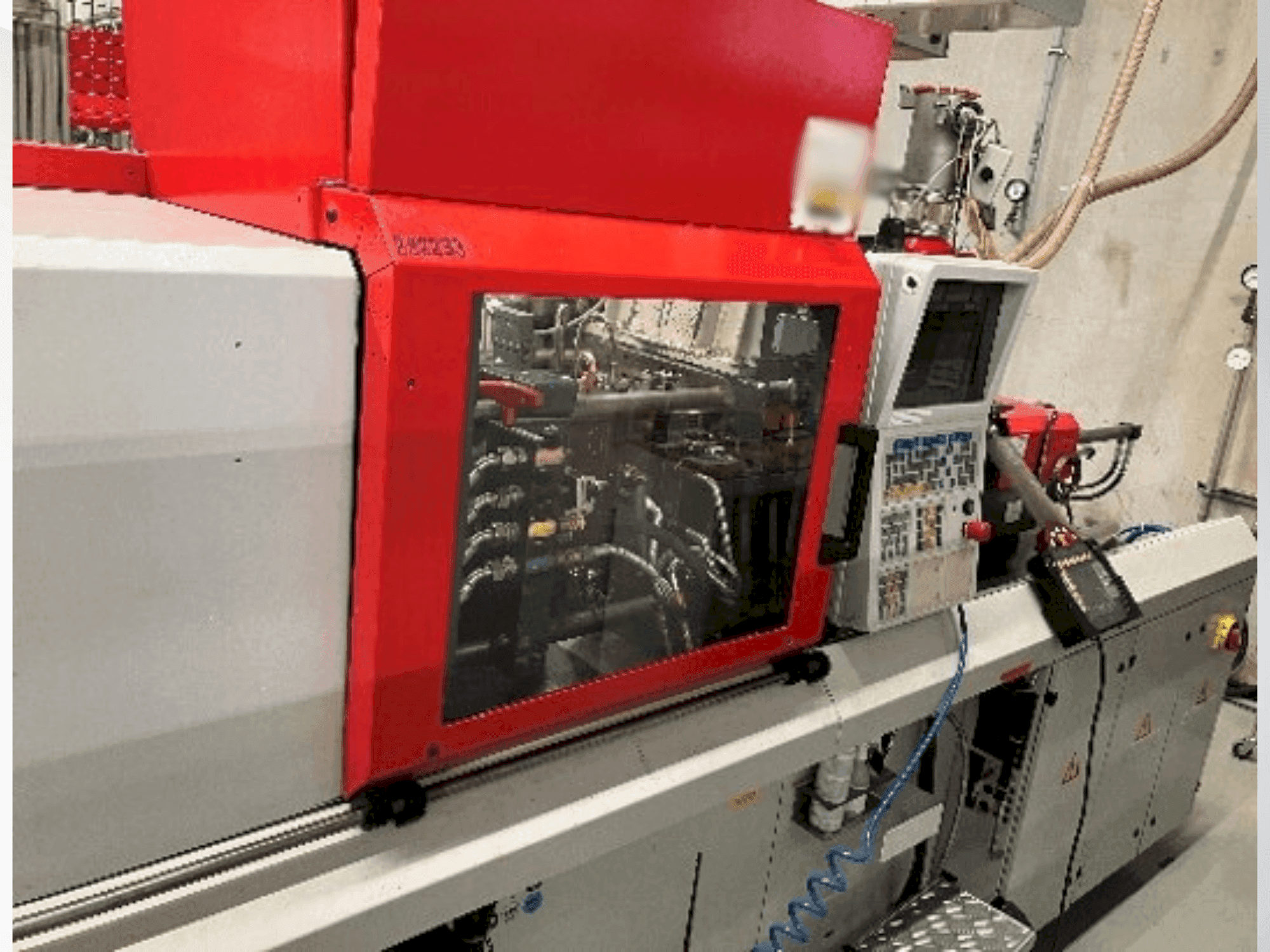 Вид станка Arburg Allrounder 320 U 500-150 спереди