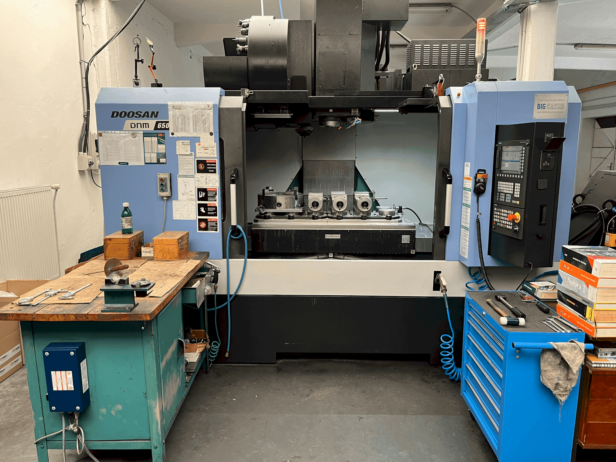 Вид станка DOOSAN DNM 650 II спереди
