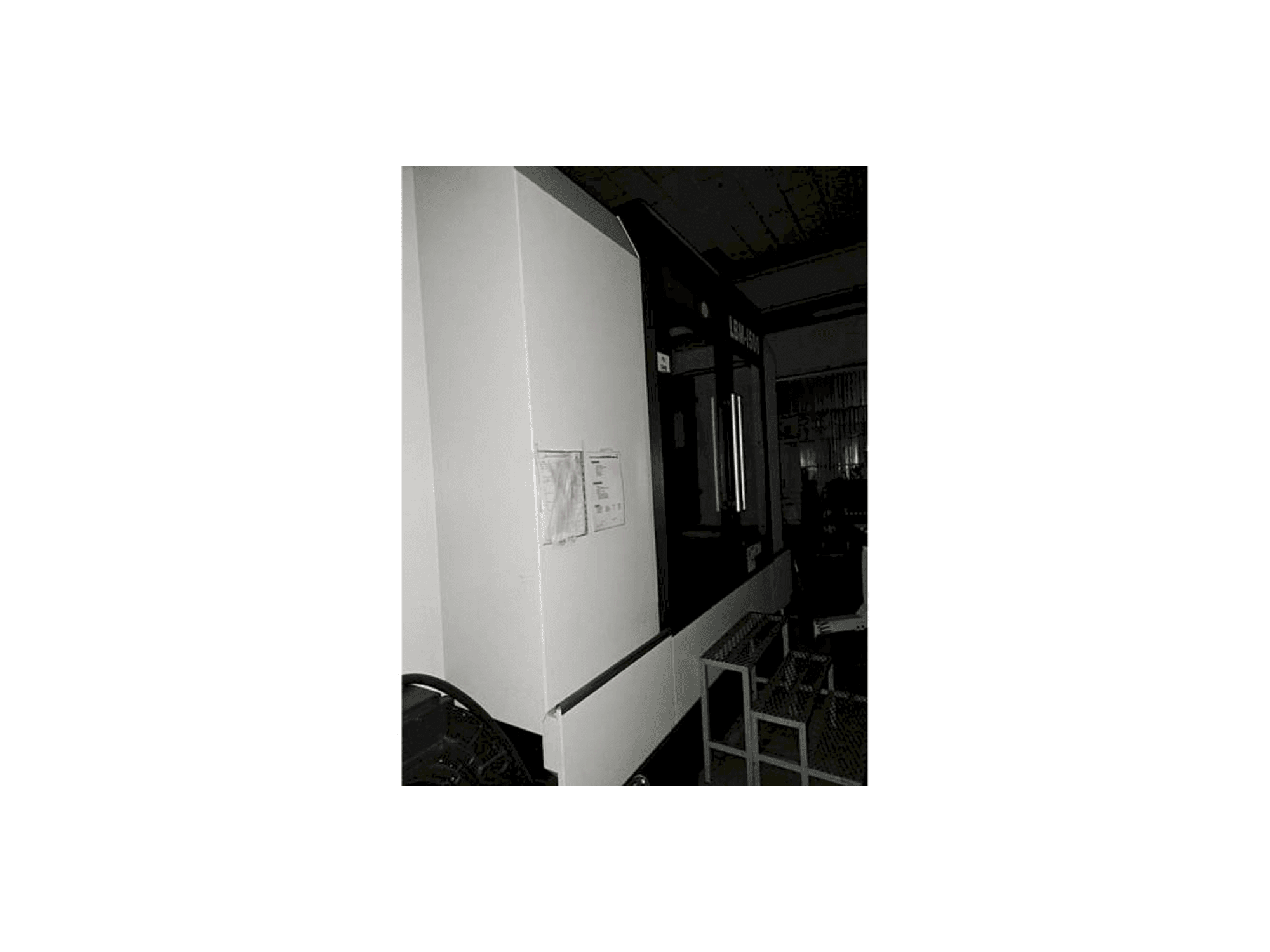 Вид станка Eumach LBM-1500 слева