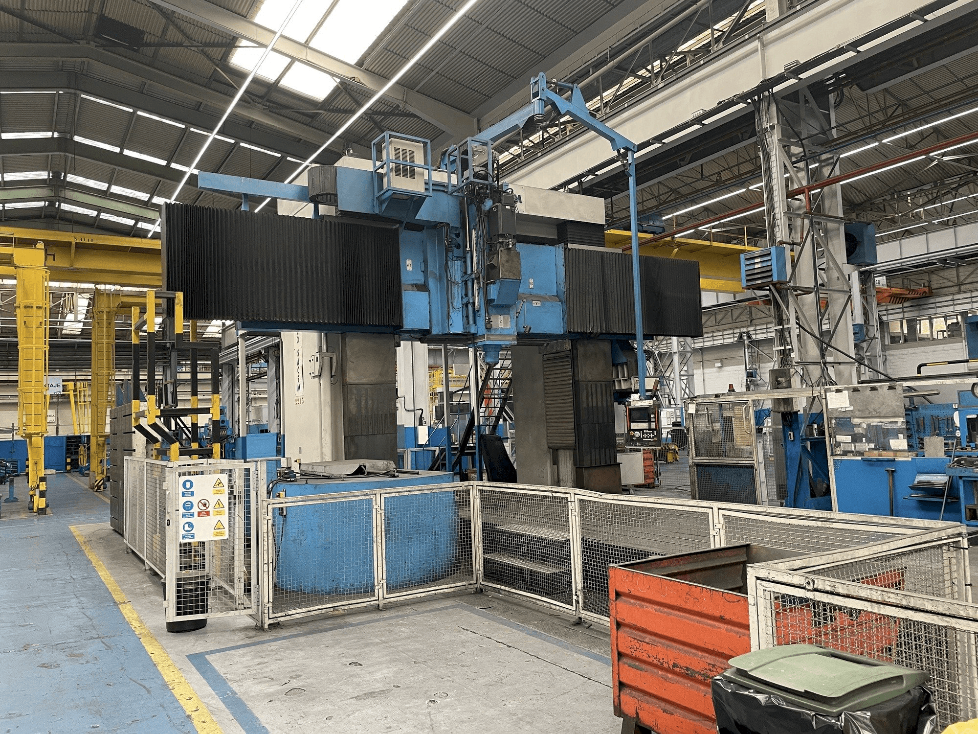 Вид станка AMCO-SACEM ACEM FPF1-3300 спереди