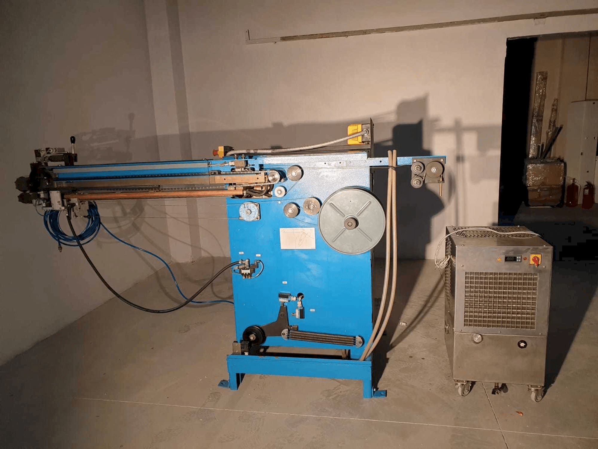 Вид станка SPIRO VSTW-E Hg спереди