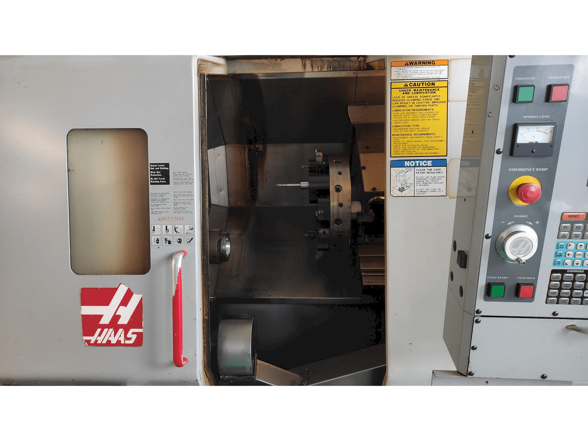 Вид станка HAAS SL-20HE спереди