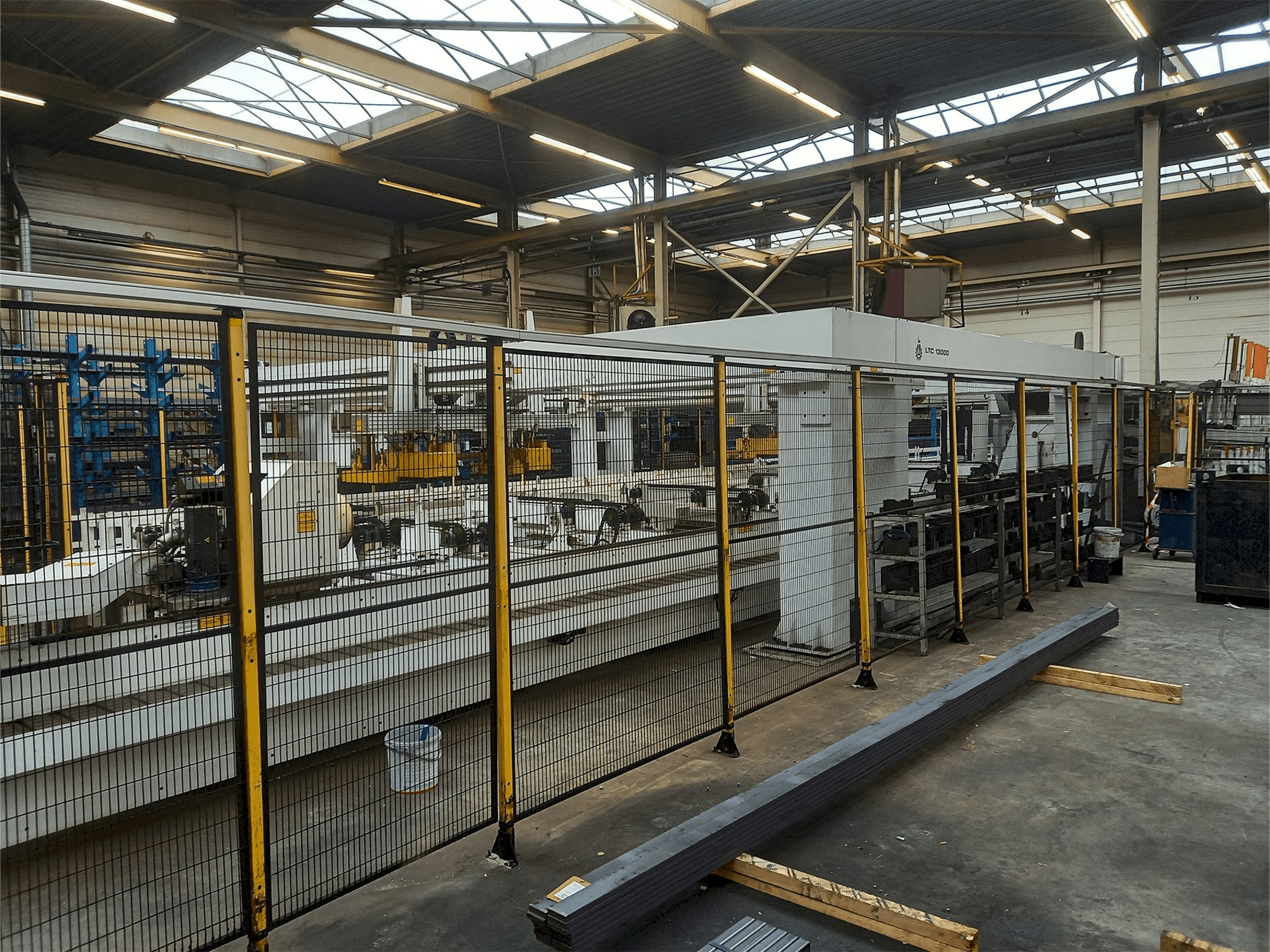 Вид станка Balliu LTC 13000 спереди