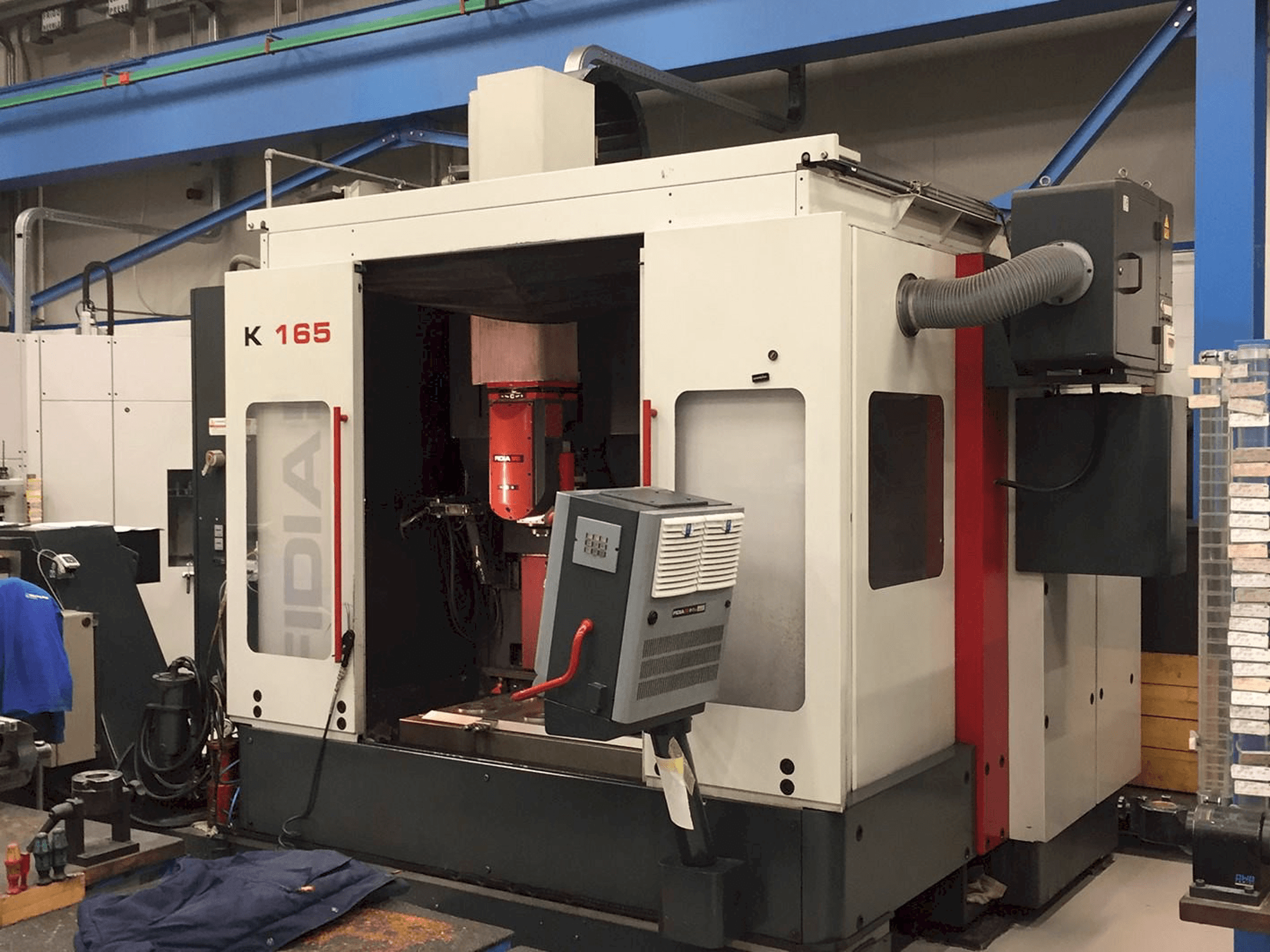 Front view of Fidia K165 BSH machine