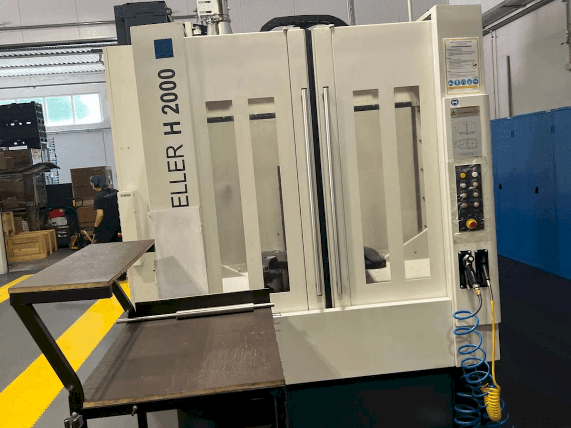 Вид станка HELLER H2000 спереди