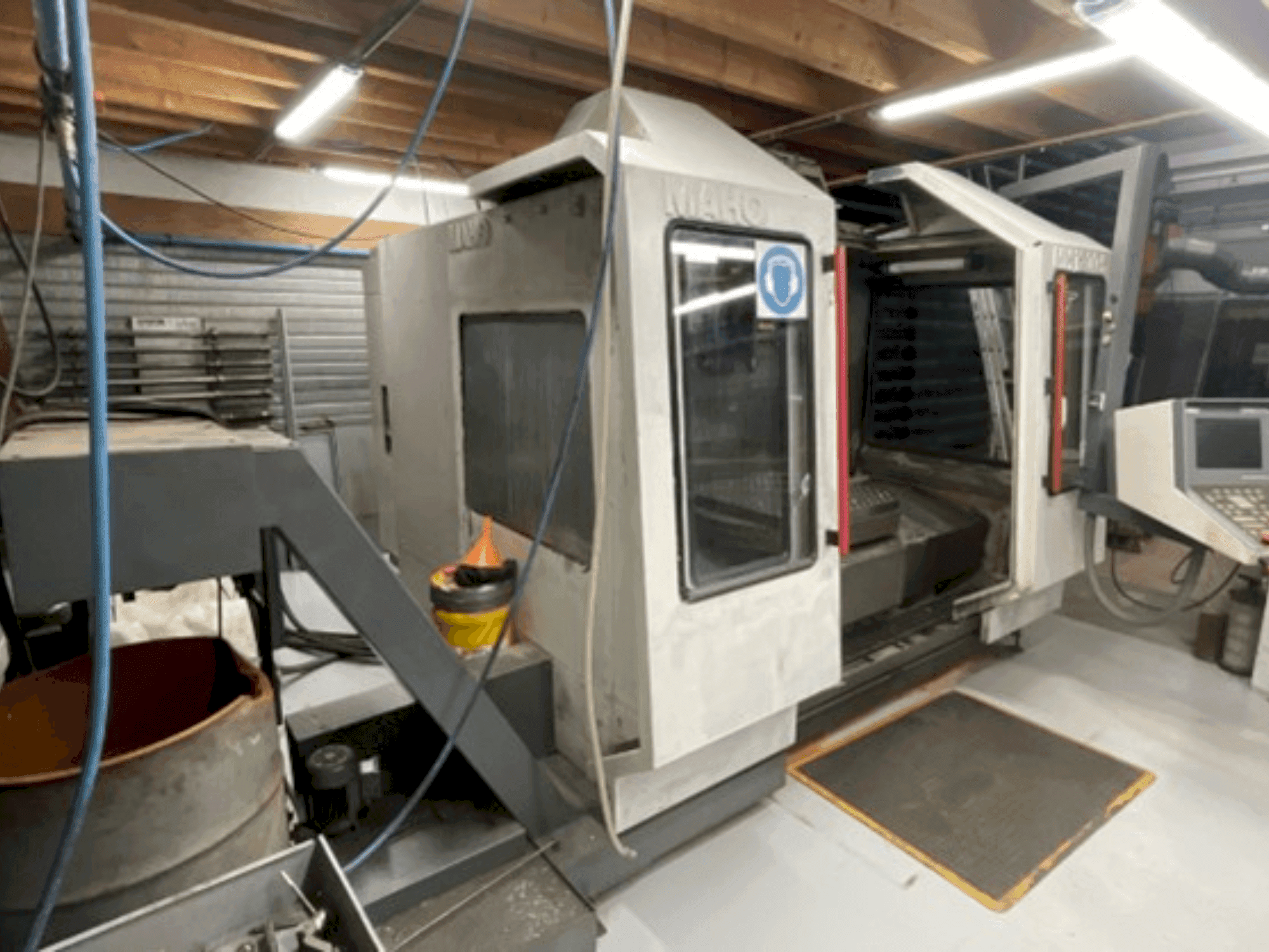 Вид станка MAHO MH1200S спереди