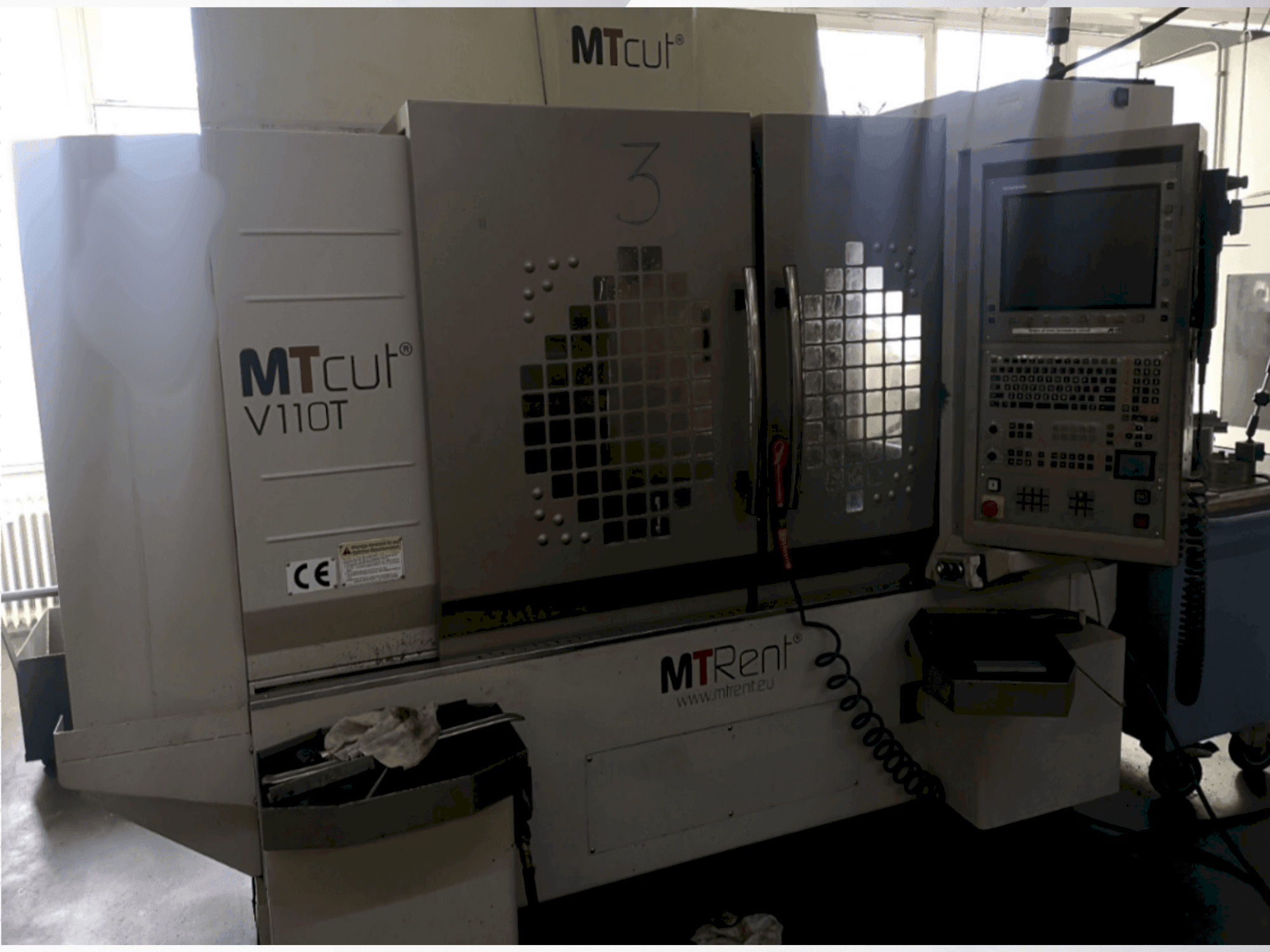 Вид станка MTcut V110T спереди
